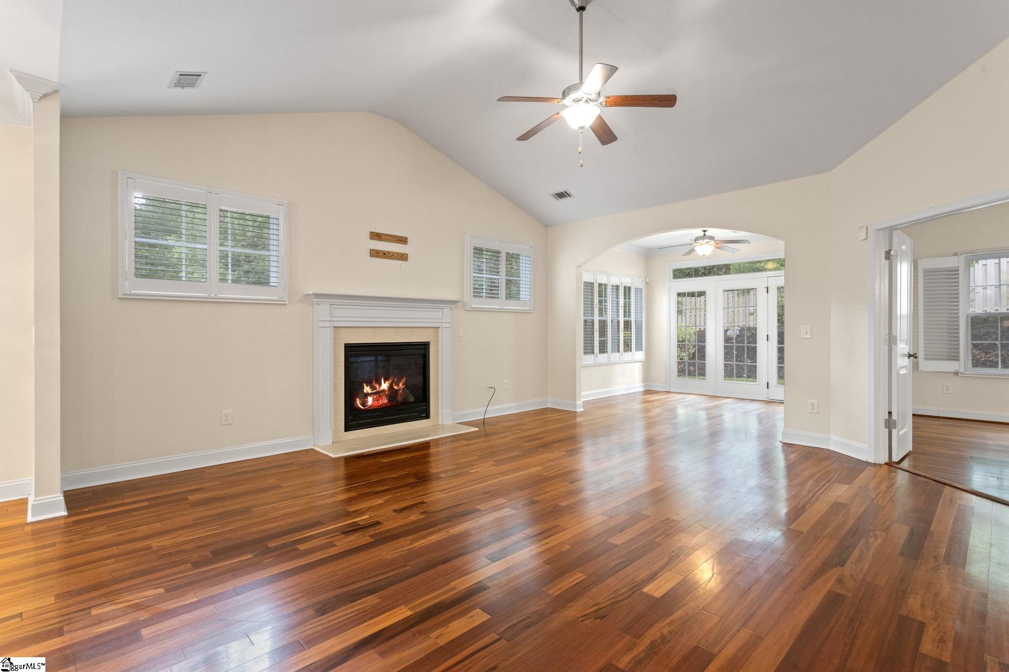16 Wiscasset Way Greenville, SC 29615