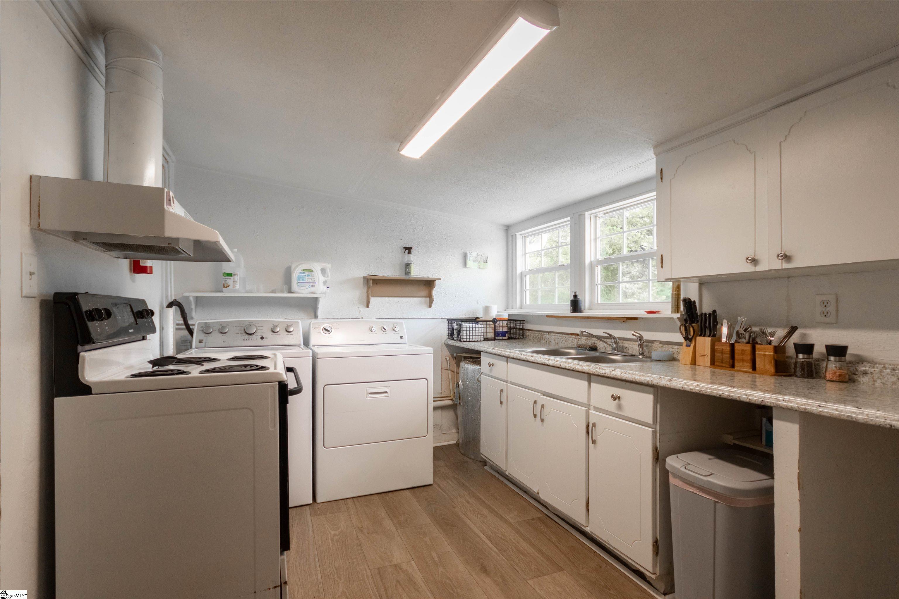 9 Williams Street Taylors, SC 29687