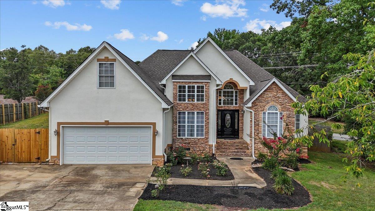 212 Staffordshire Way Simpsonville, SC 29681