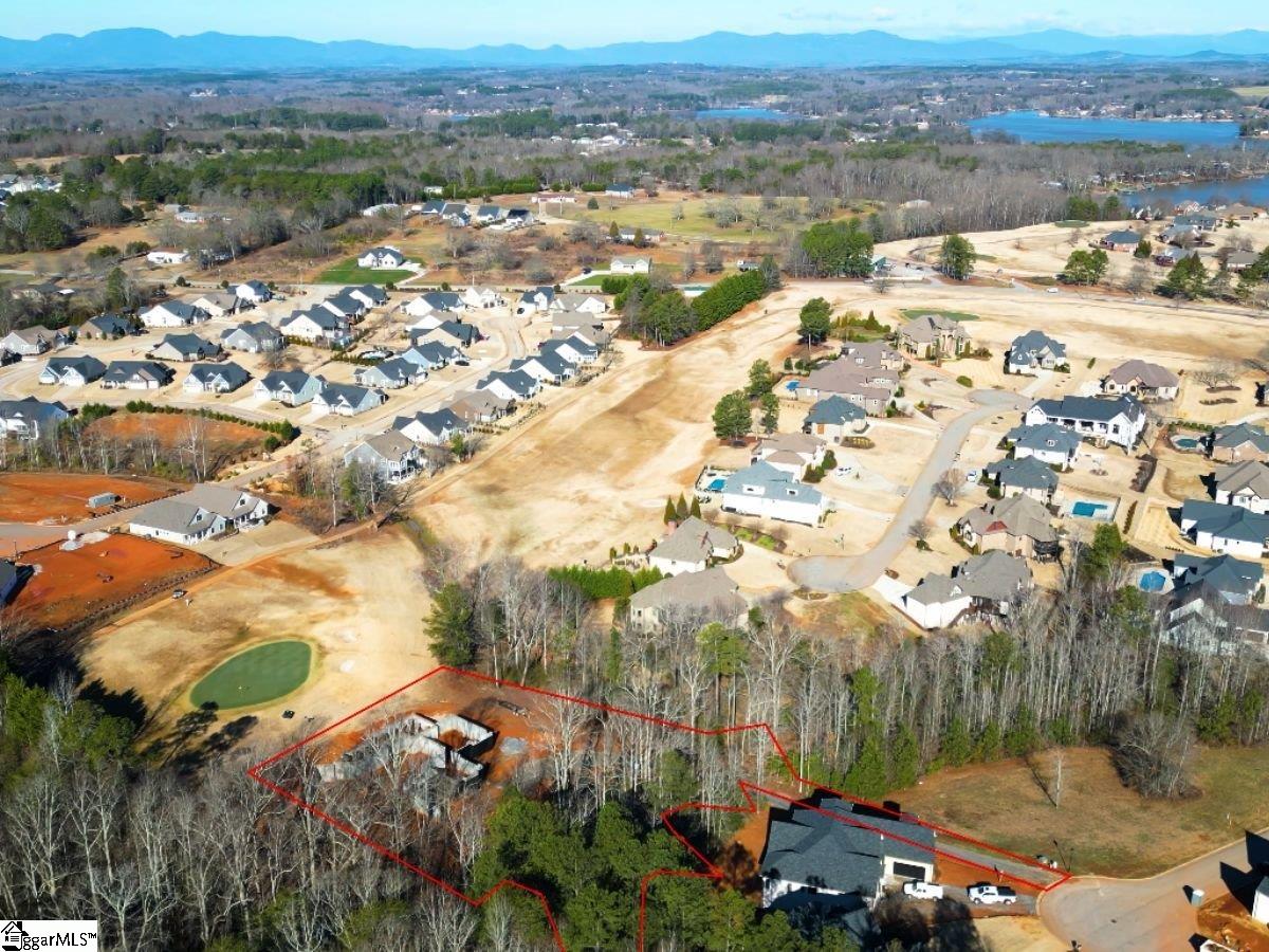 634 Crowe Creek Trail Inman, SC 29349