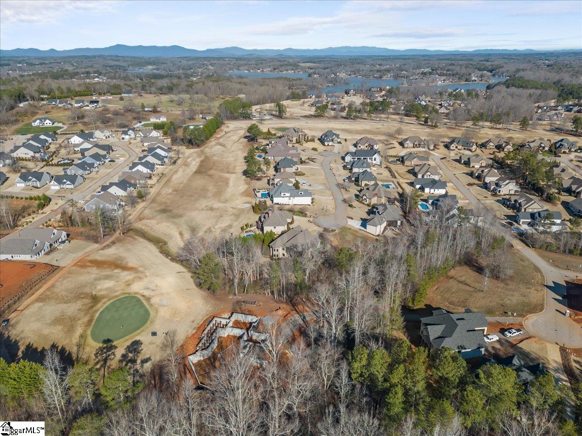 634 Crowe Creek Trail Inman, SC 29349