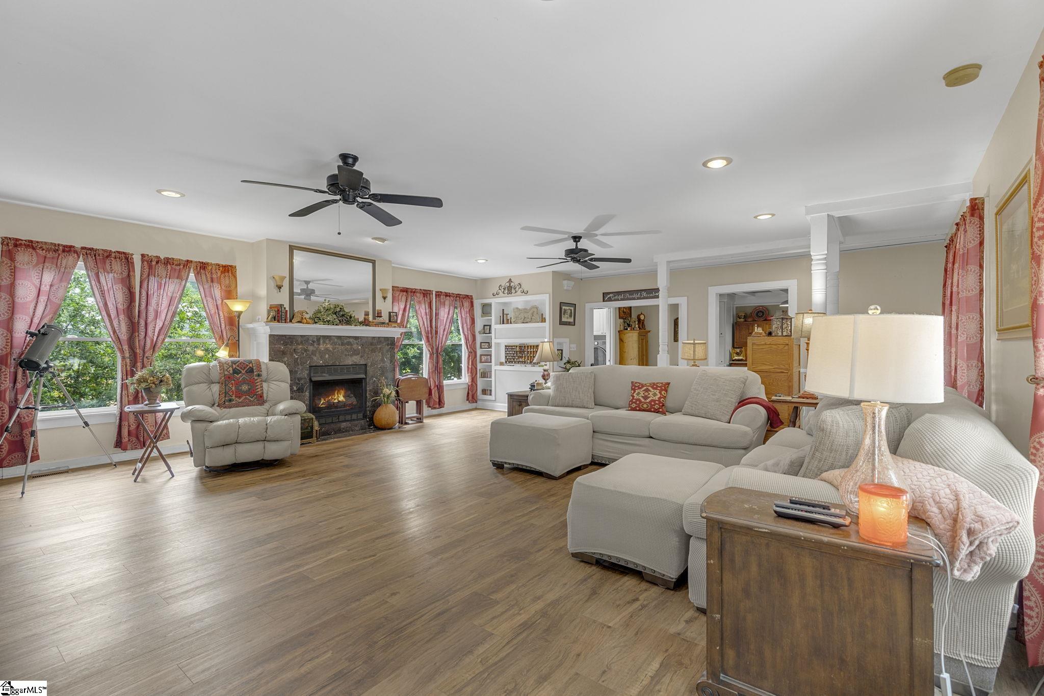 207 Oneal Drive Anderson, SC 29625