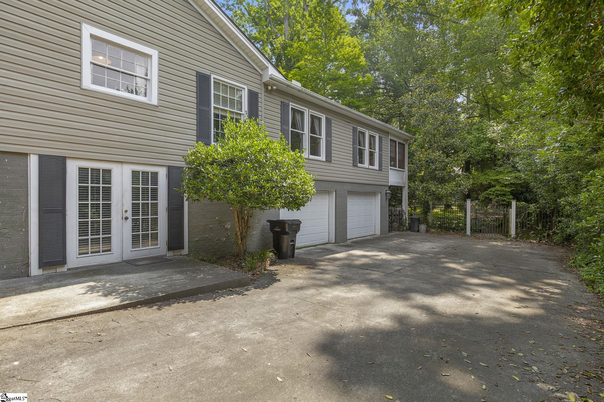 207 Oneal Drive Anderson, SC 29625