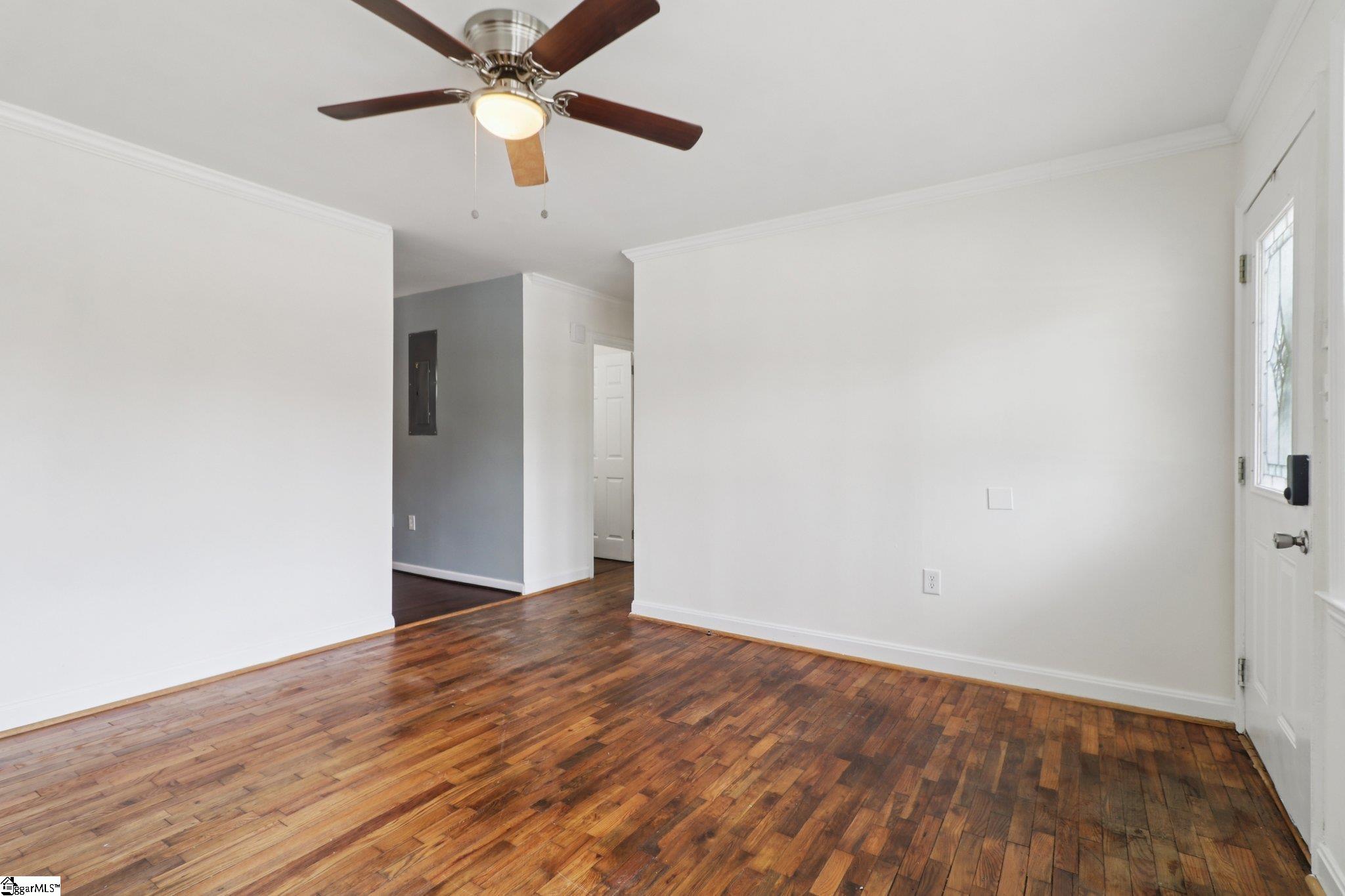 117 Fifth Avenue Clinton, SC 29325