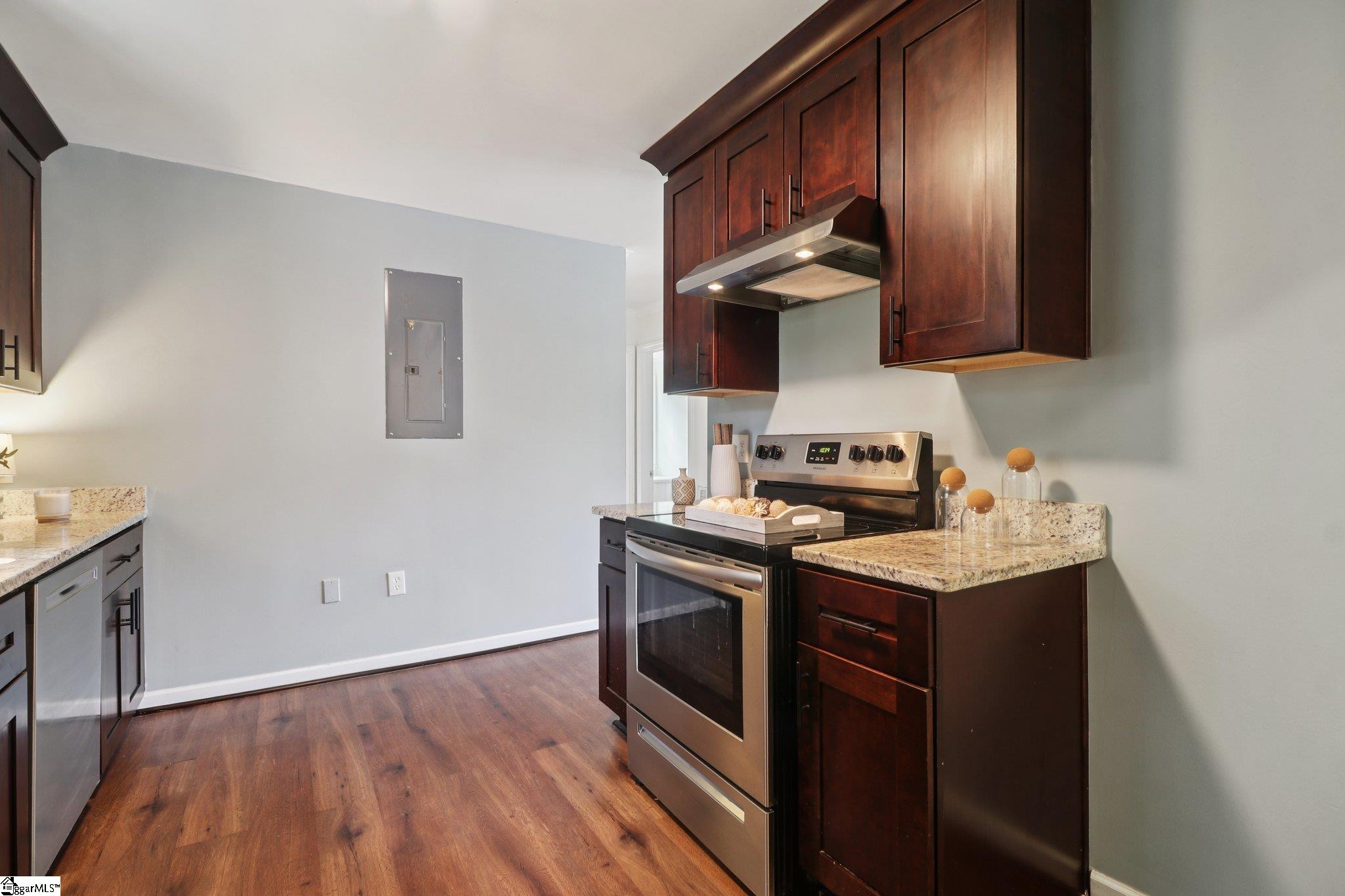 117 Fifth Avenue Clinton, SC 29325