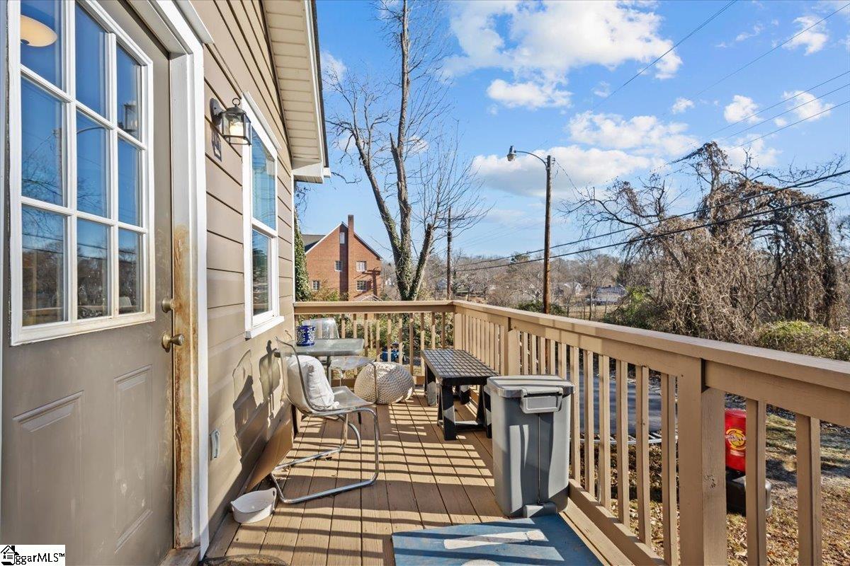 812 Chesnee Highway Spartanburg, SC 29303
