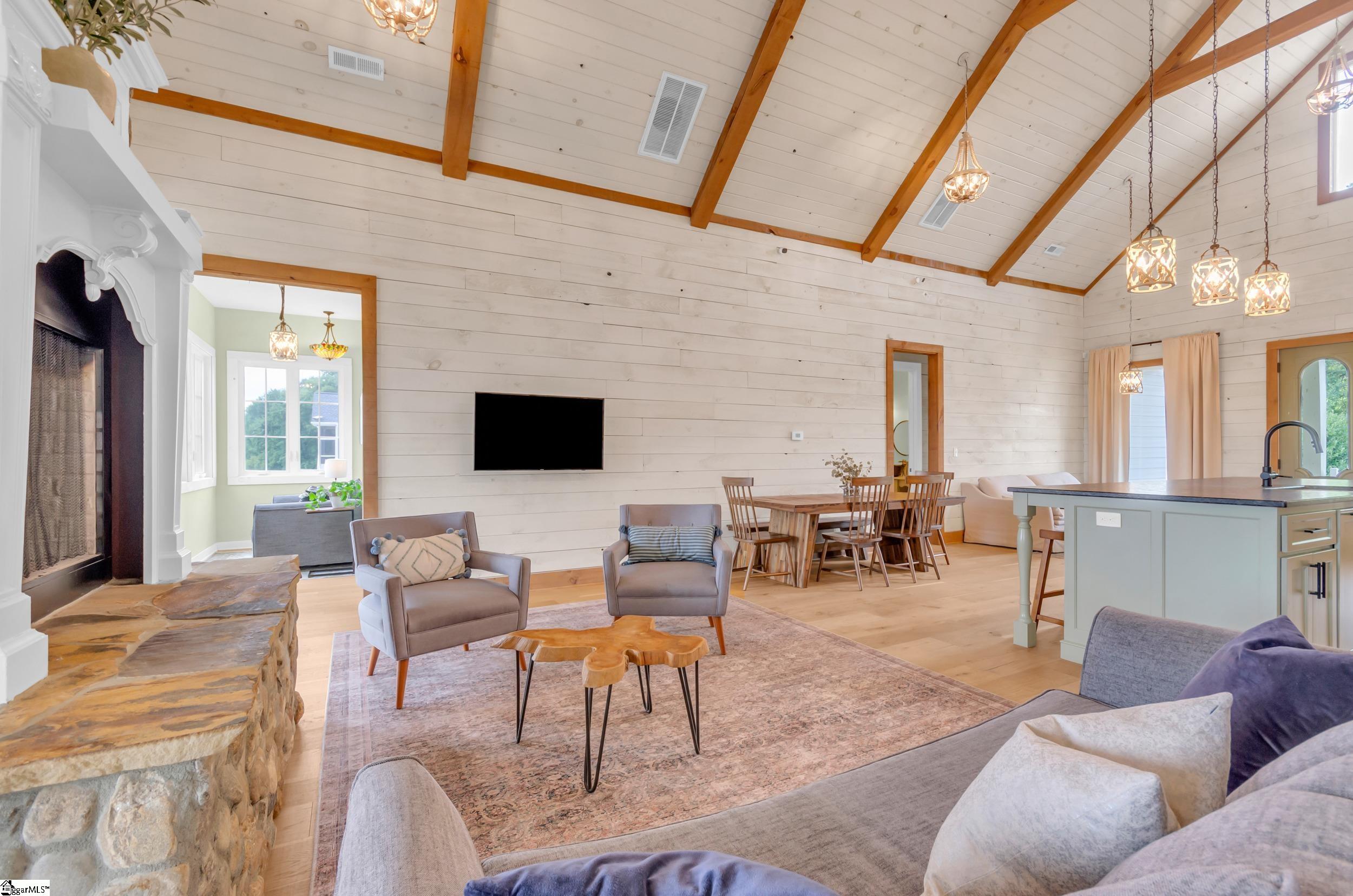 437 Dublin Road Greenville, SC 29615