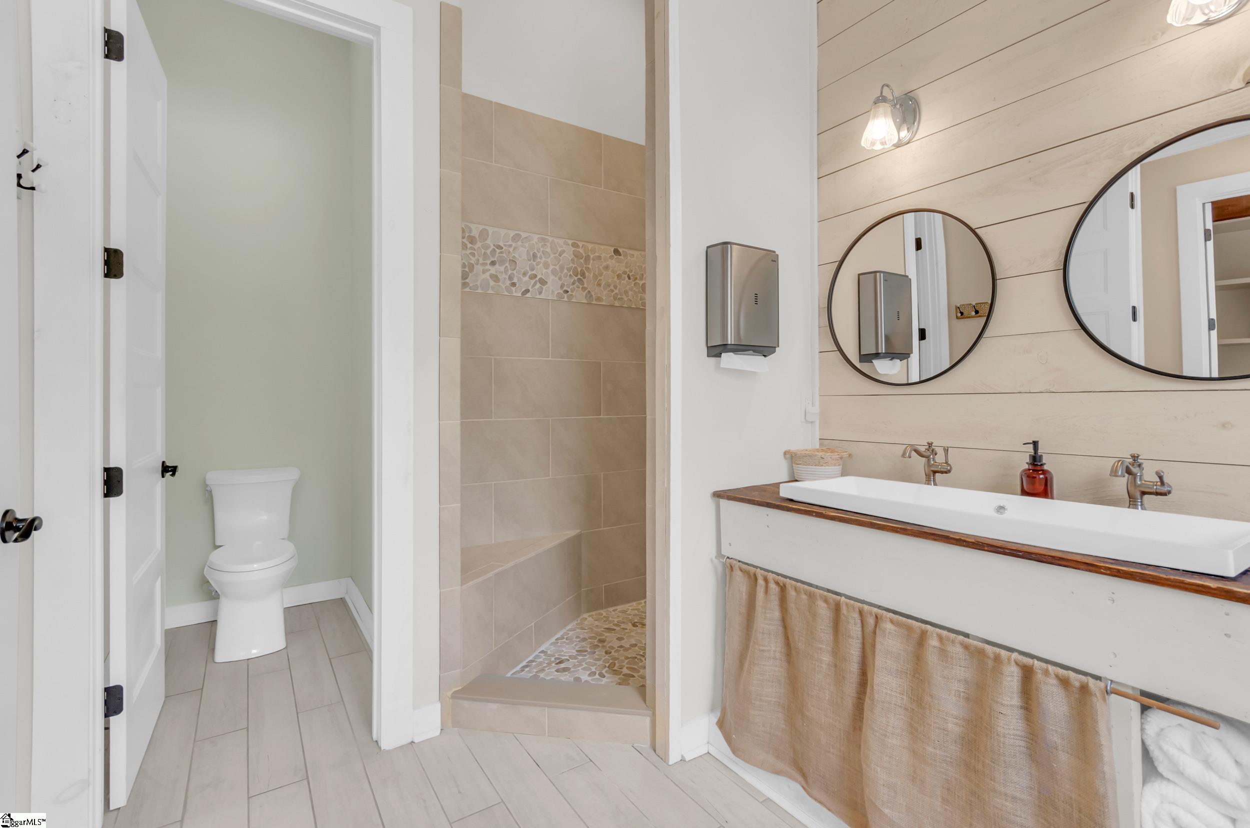 437 Dublin Road Greenville, SC 29615