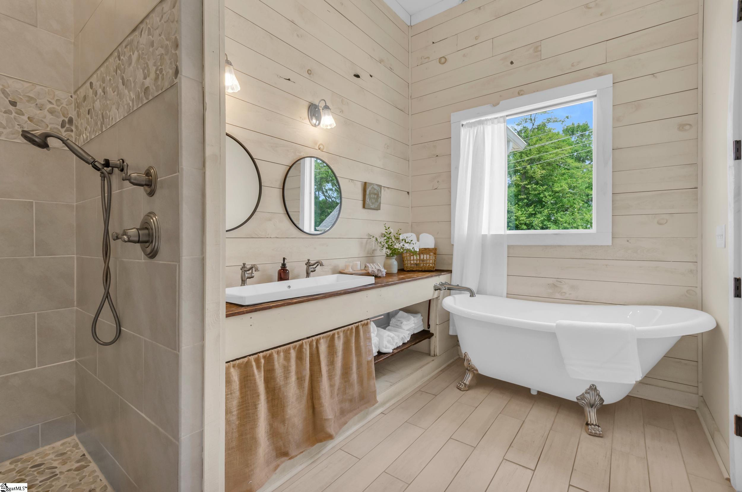 437 Dublin Road Greenville, SC 29615