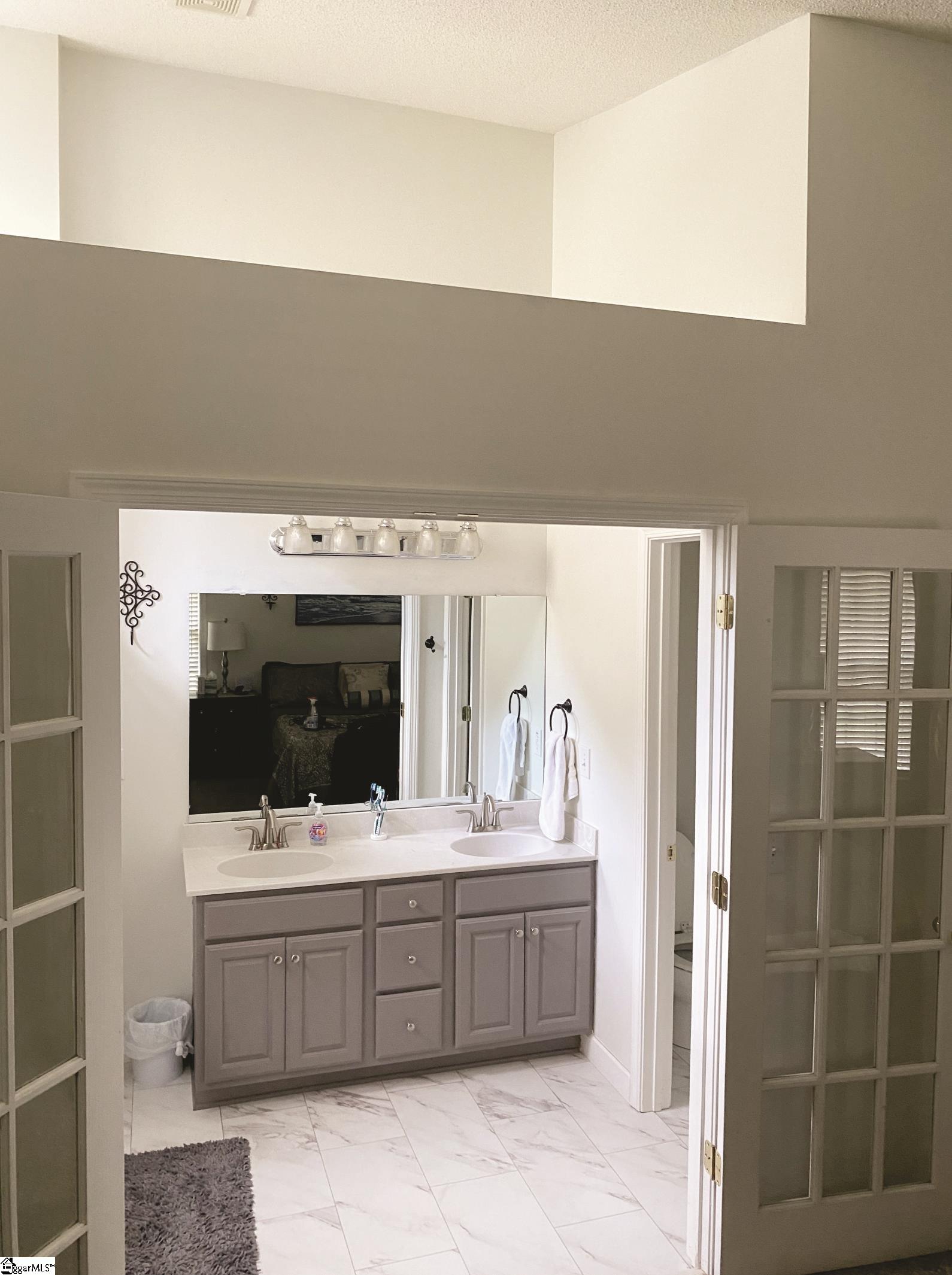 521 Cardinal Woods Way Easley, SC 29642