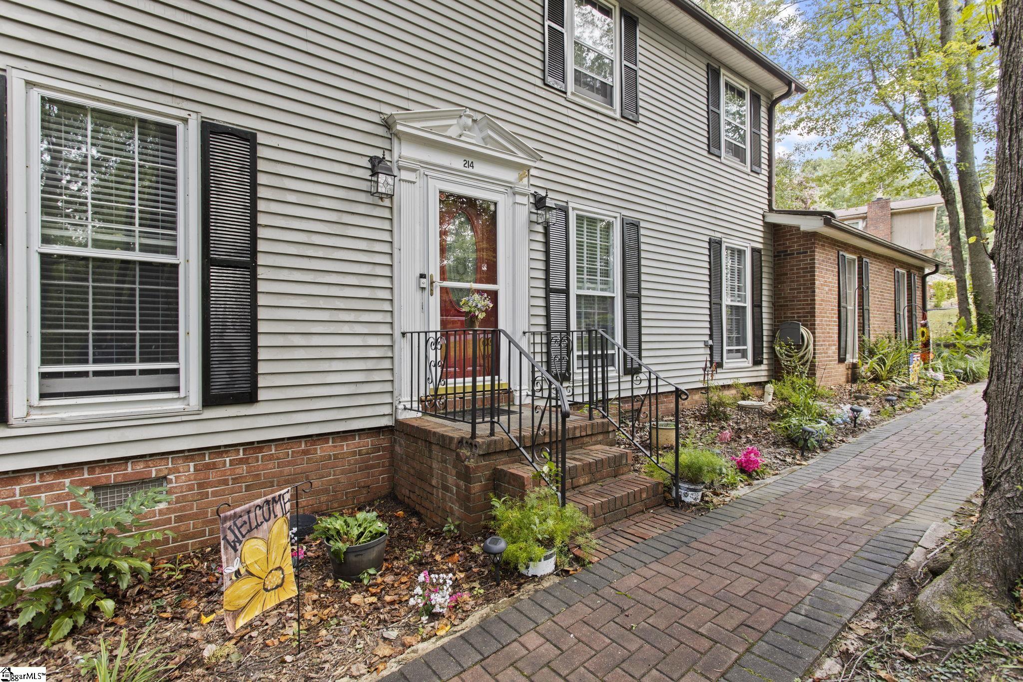 214 McArthur Street Easley, SC 29624