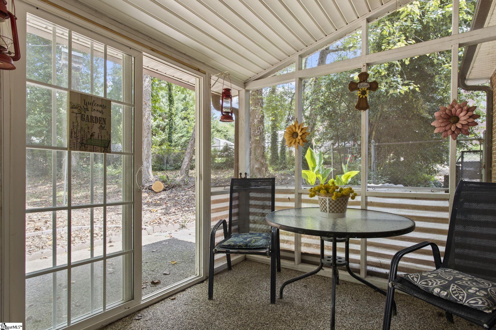 214 McArthur Street Easley, SC 29624