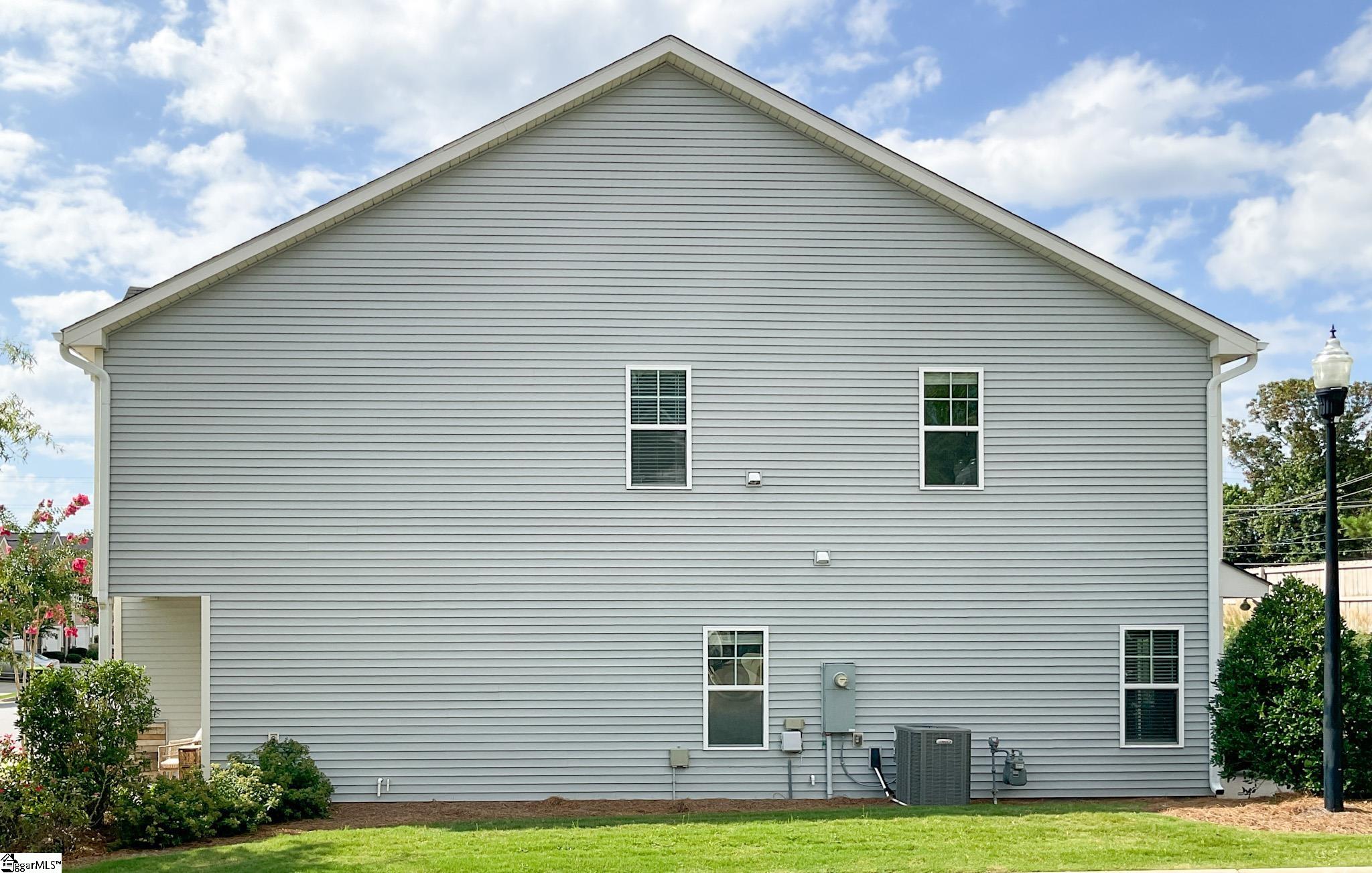 200 Button Willow Street Taylors, SC 29687-3577