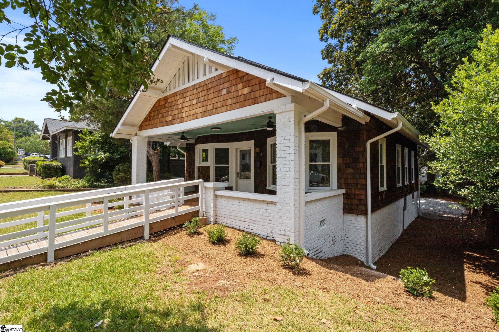 3 Whitsett Street Greenville, SC 29601