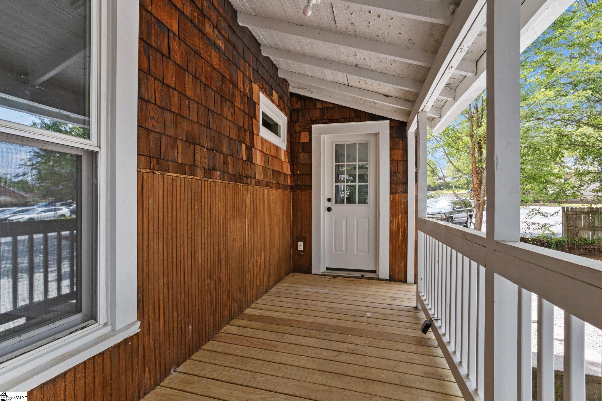 3 Whitsett Street Greenville, SC 29601