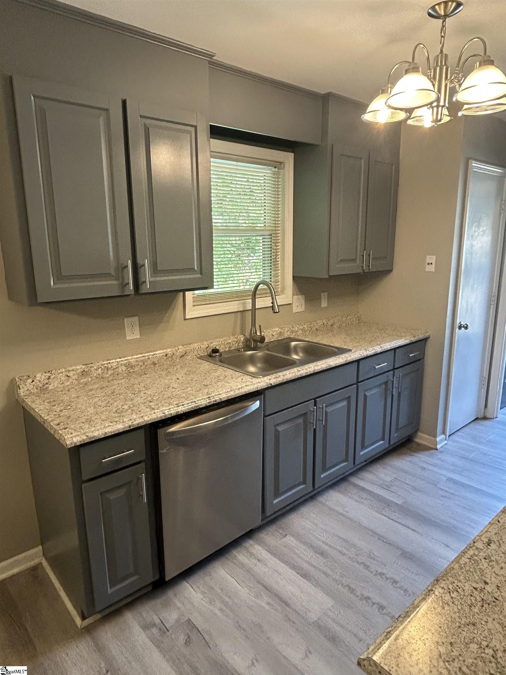 19 Lee Way Taylors, SC 29687