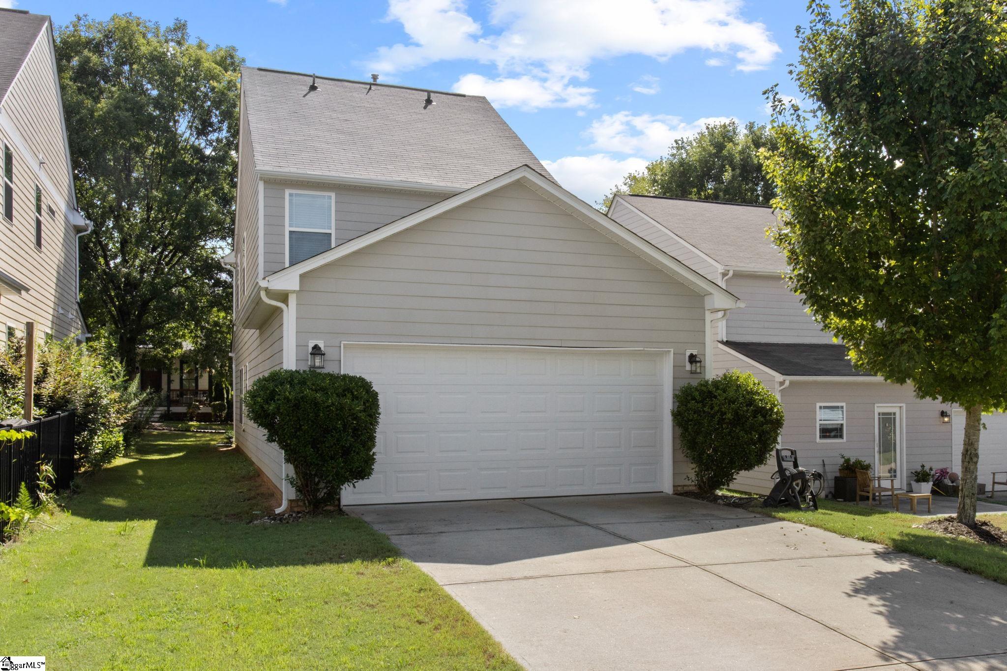 214 Austin Brook Street Simpsonville, SC 29680