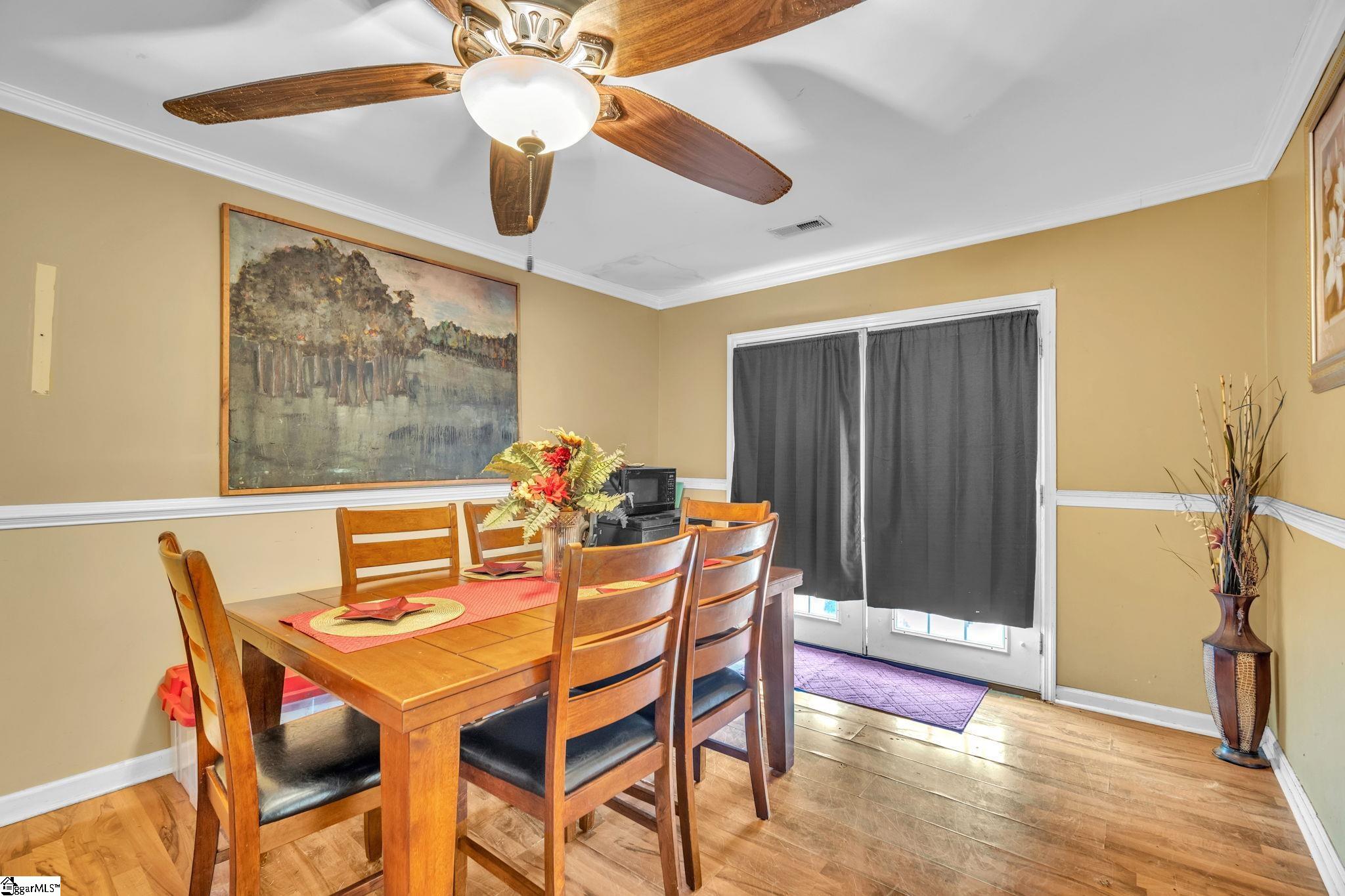 207 Blossom Drive Greenville, SC 29605
