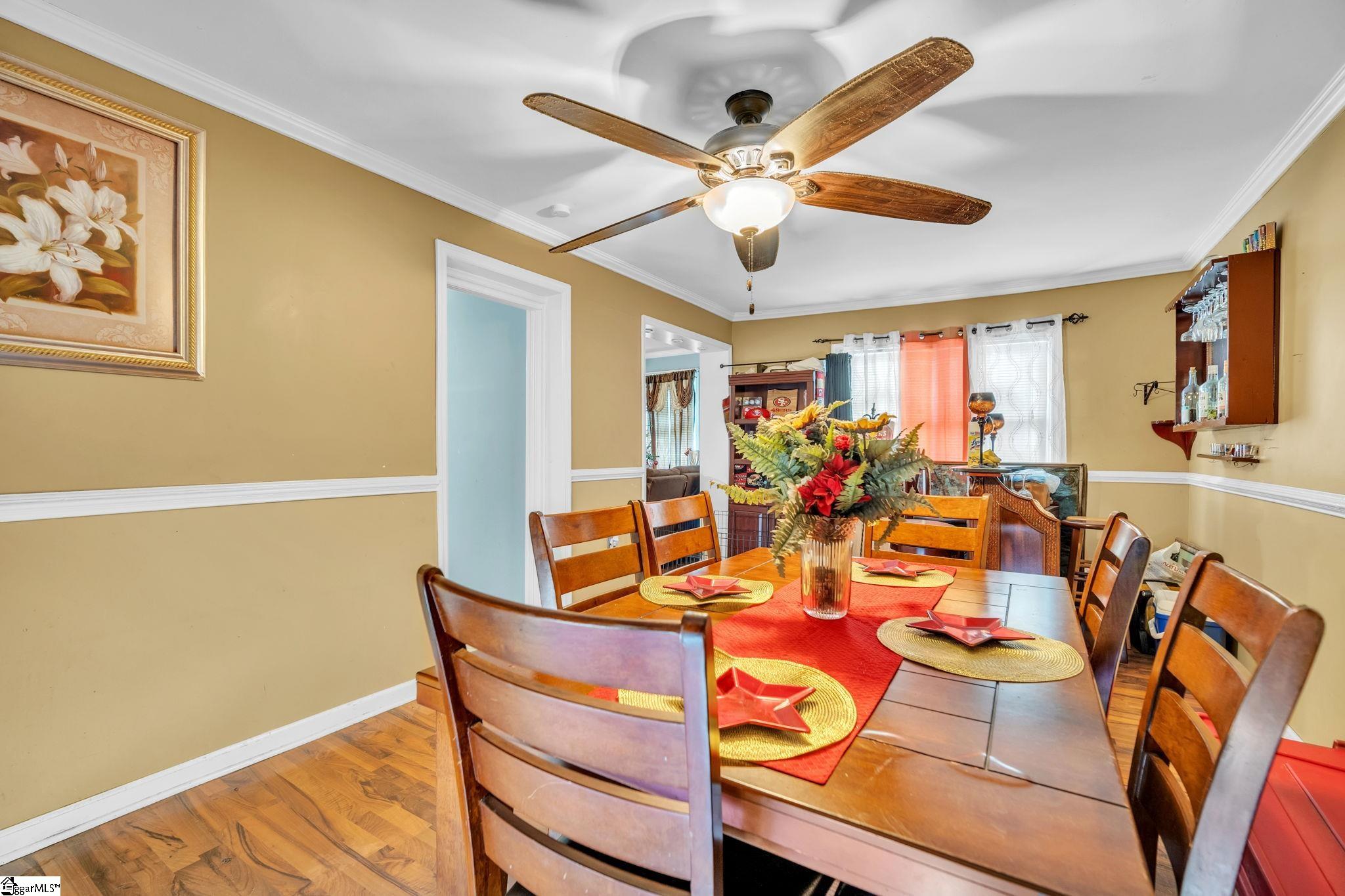 207 Blossom Drive Greenville, SC 29605