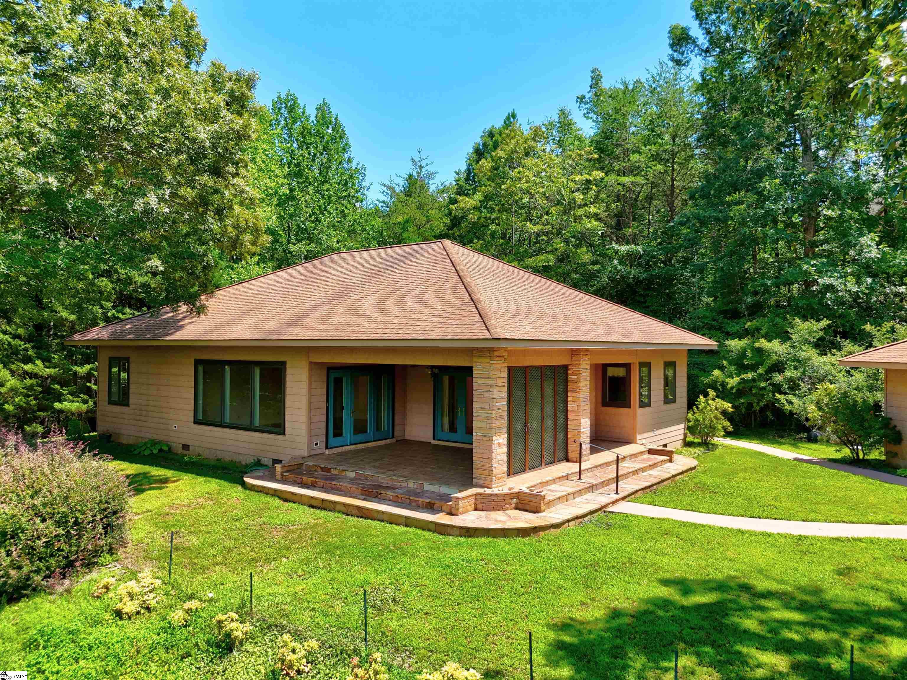 113 Wandering Way Pickens, SC 29671