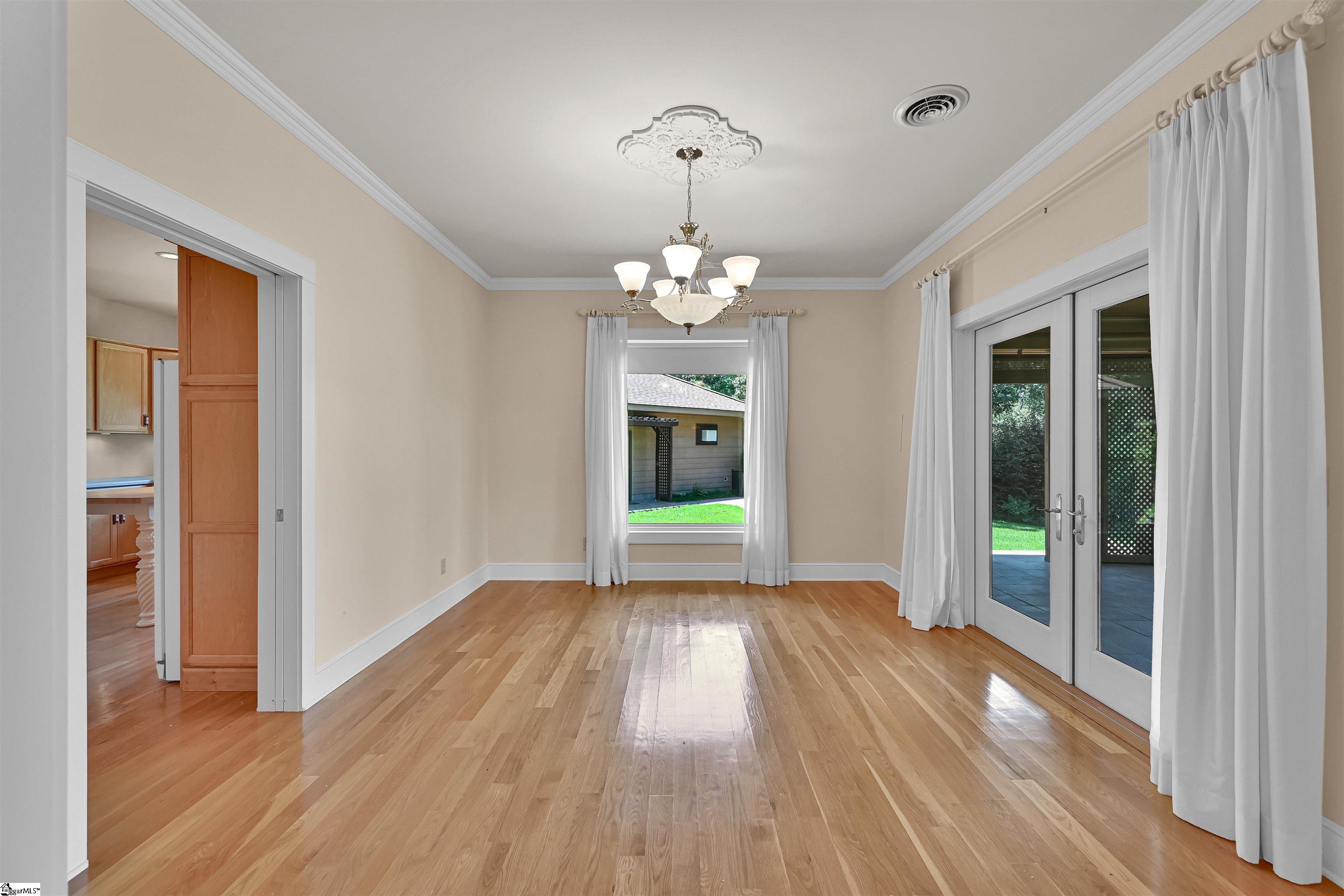 113 Wandering Way Pickens, SC 29671