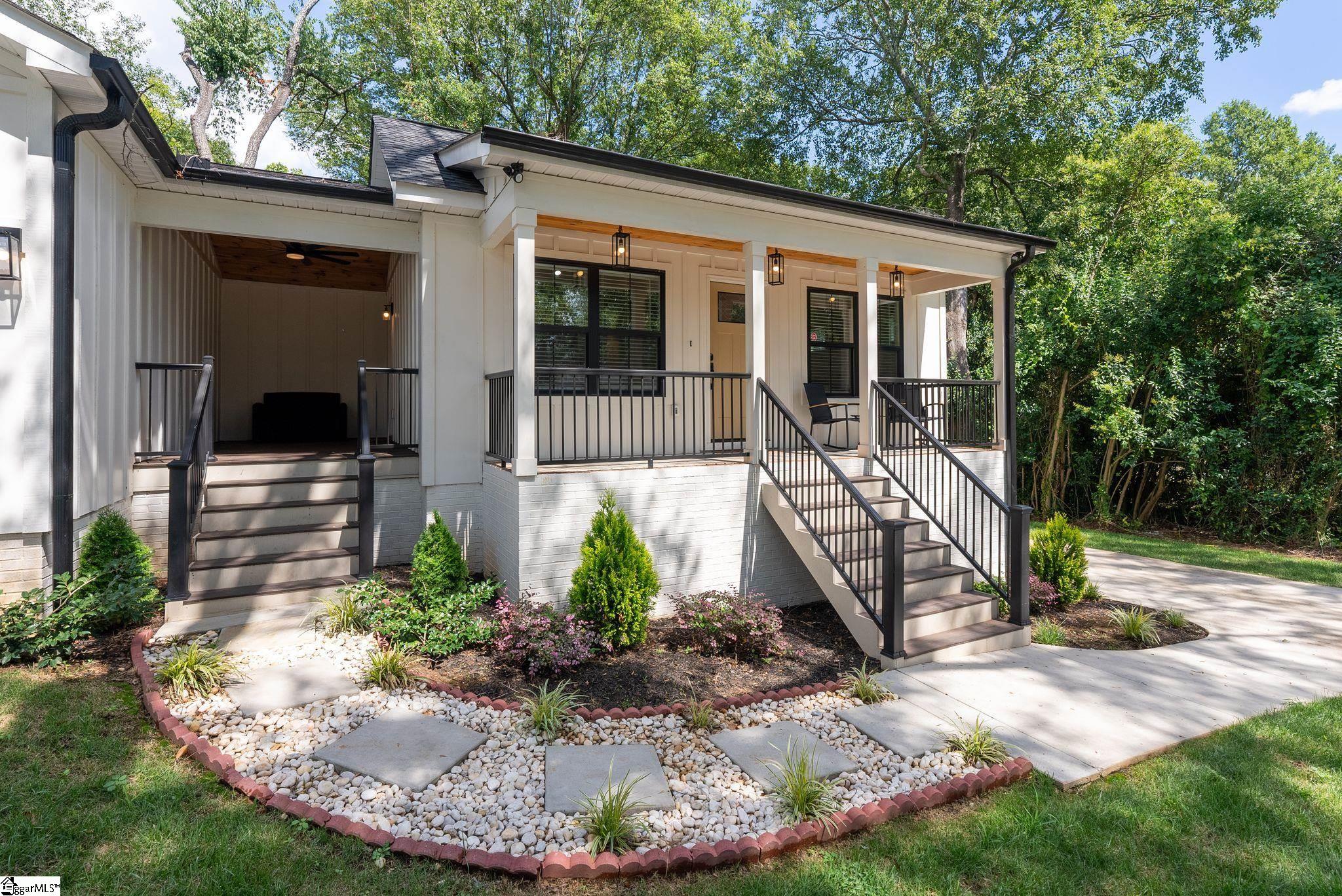 29 Collinson Road Greenville, SC 29605
