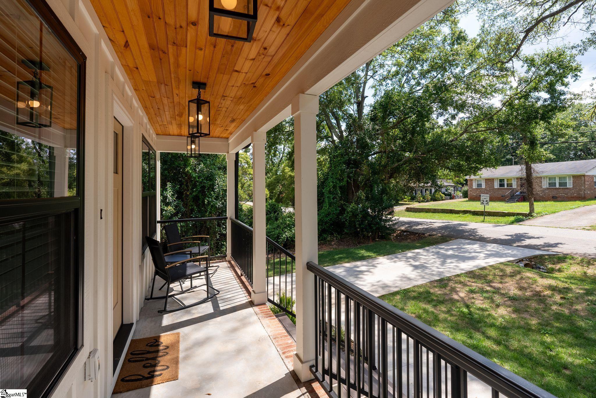 29 Collinson Road Greenville, SC 29605