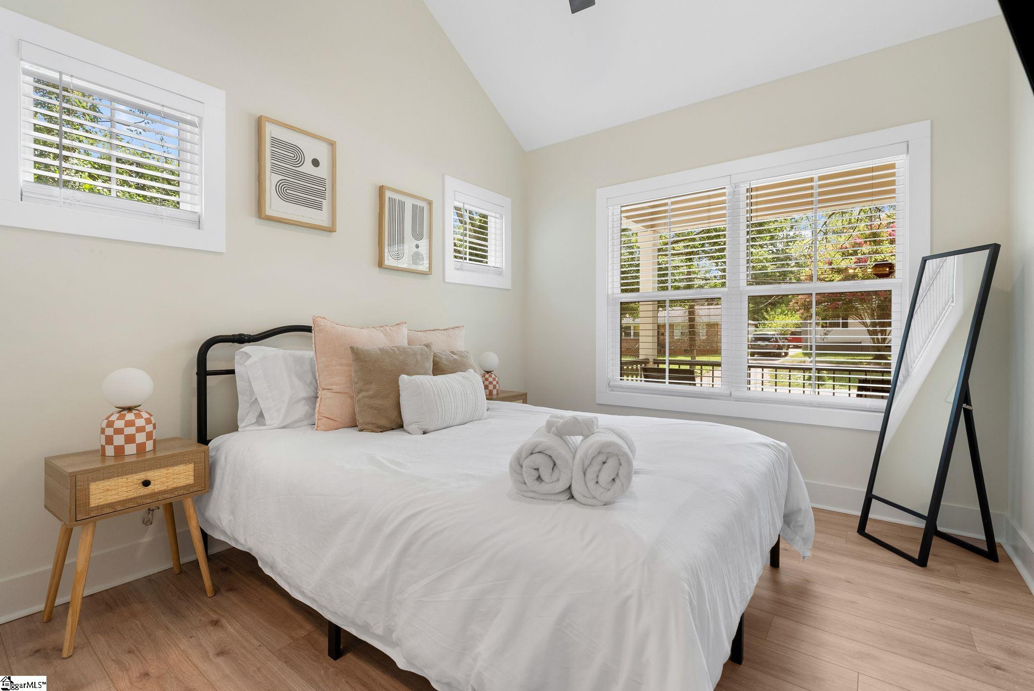 29 Collinson Road Greenville, SC 29605