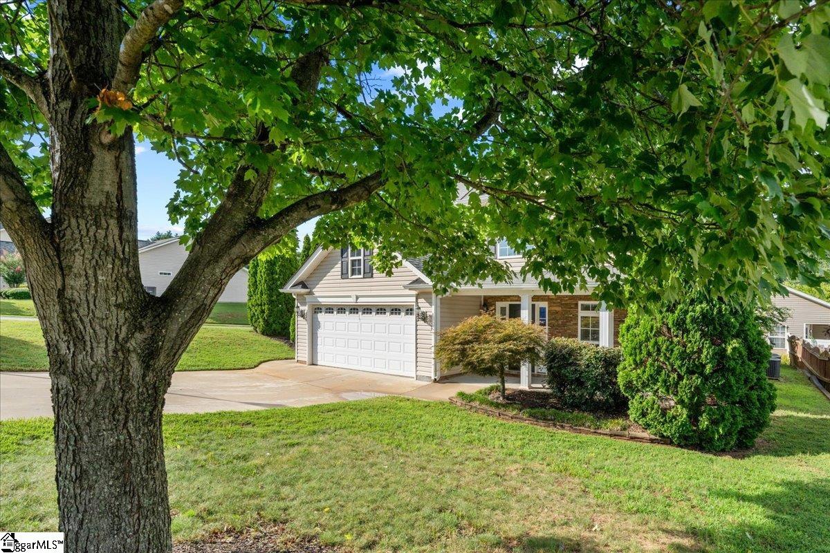 201 Silver Run Lane Greenville, SC 29607