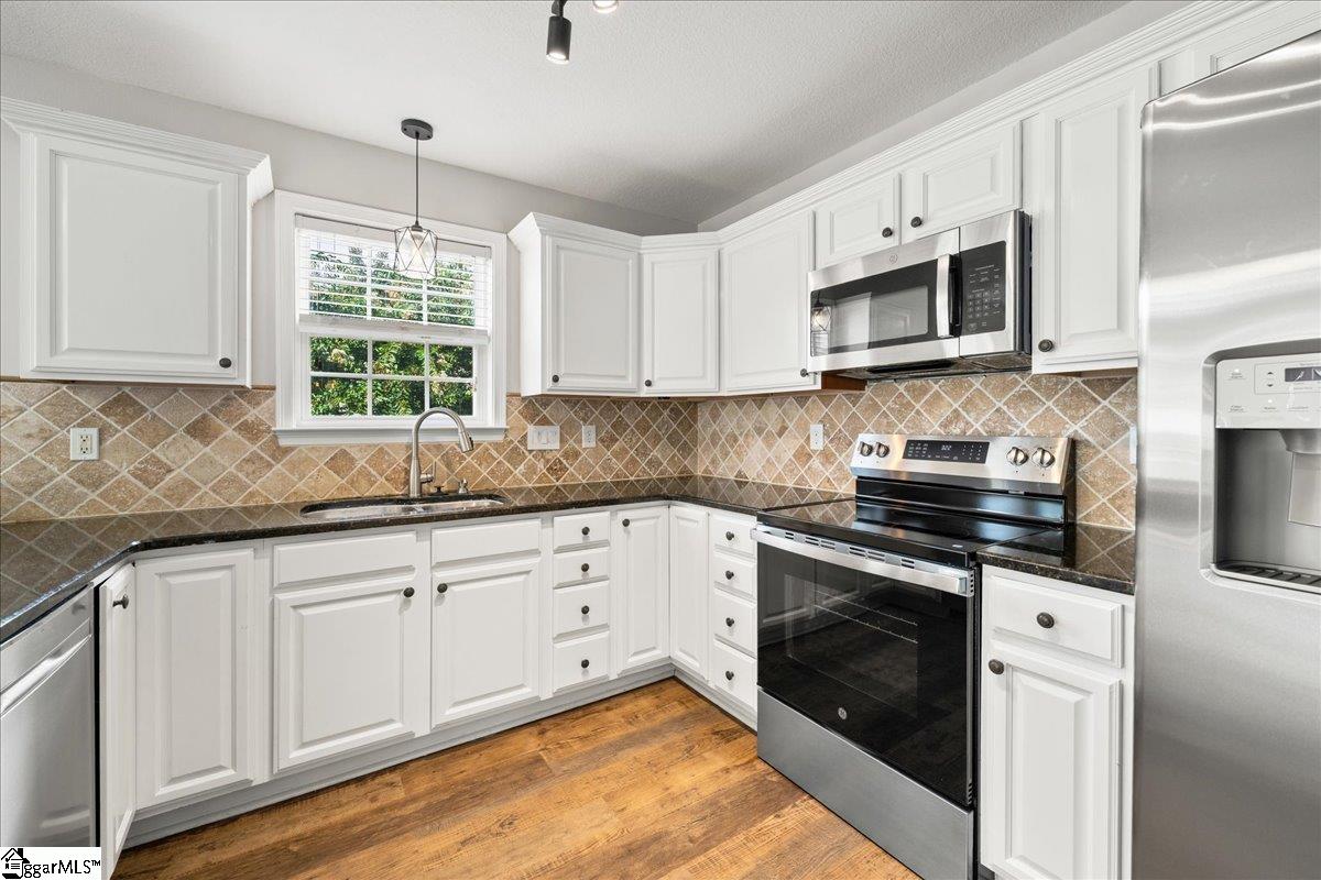 201 Silver Run Lane Greenville, SC 29607
