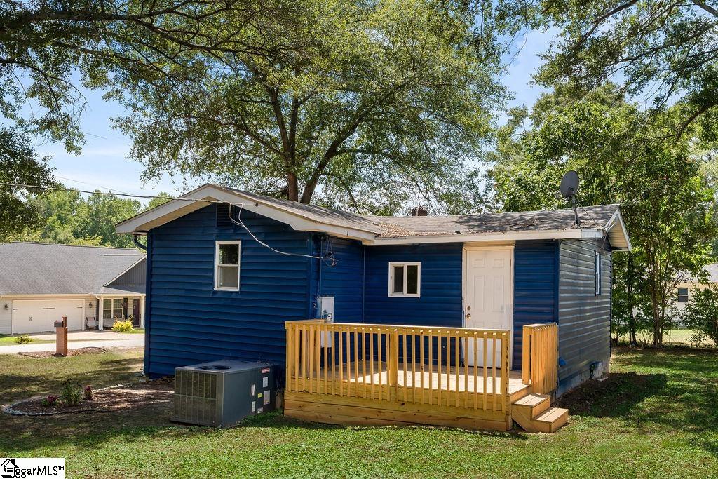 17 Montgomery Road Lyman, SC 29365