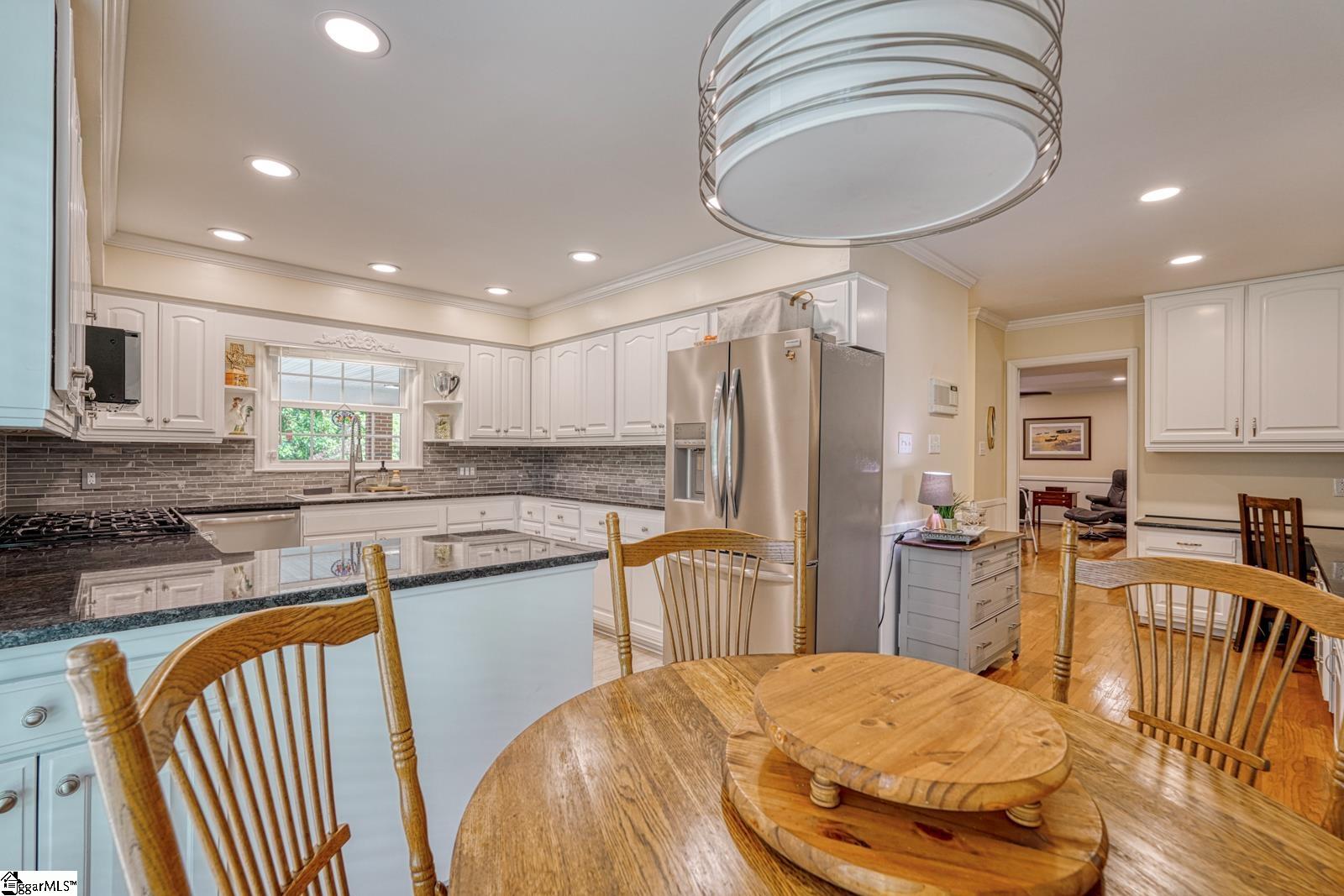 302 Holly Drive Spartanburg, SC 29601