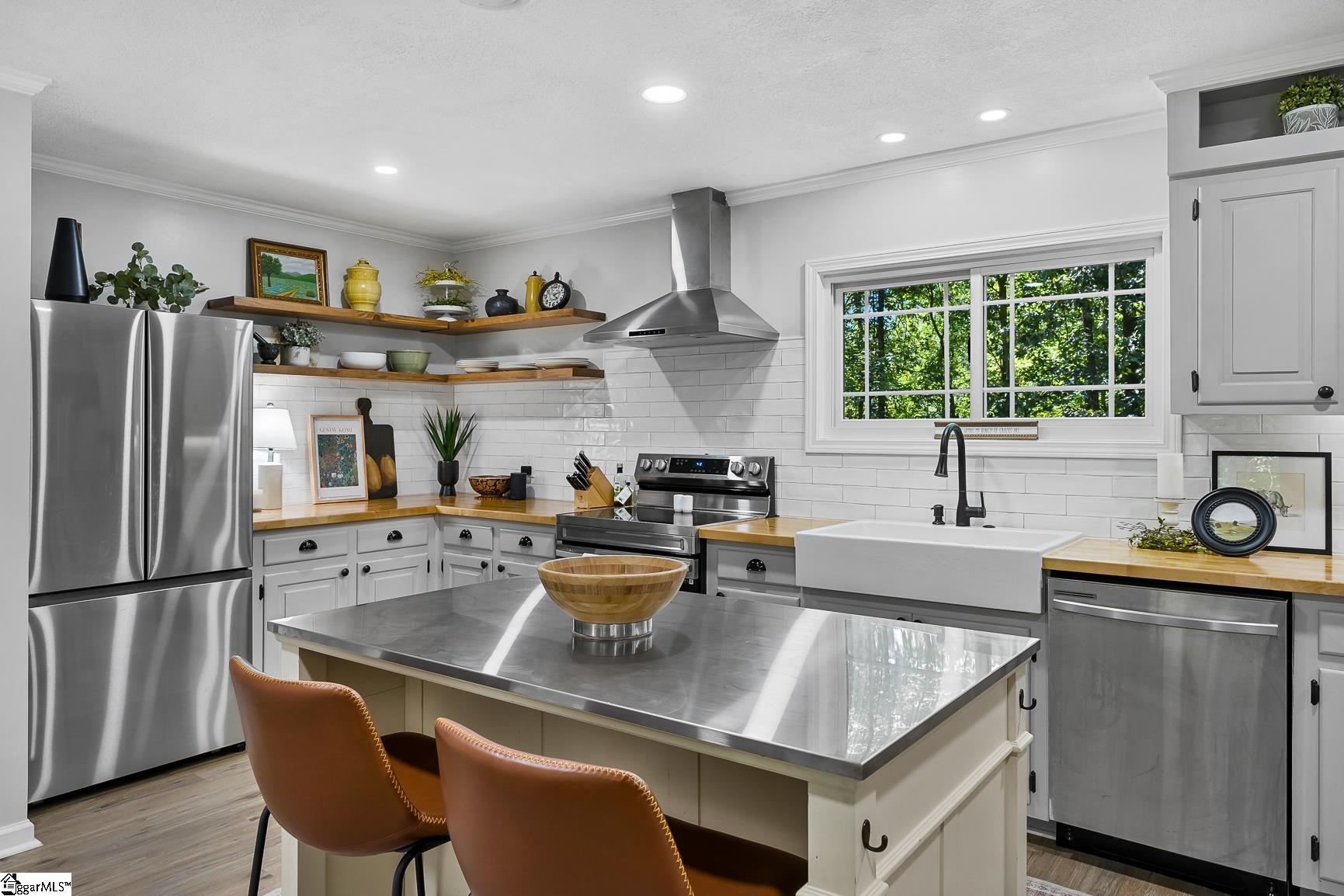 103 Pineneedle Drive Westminster, SC 29693