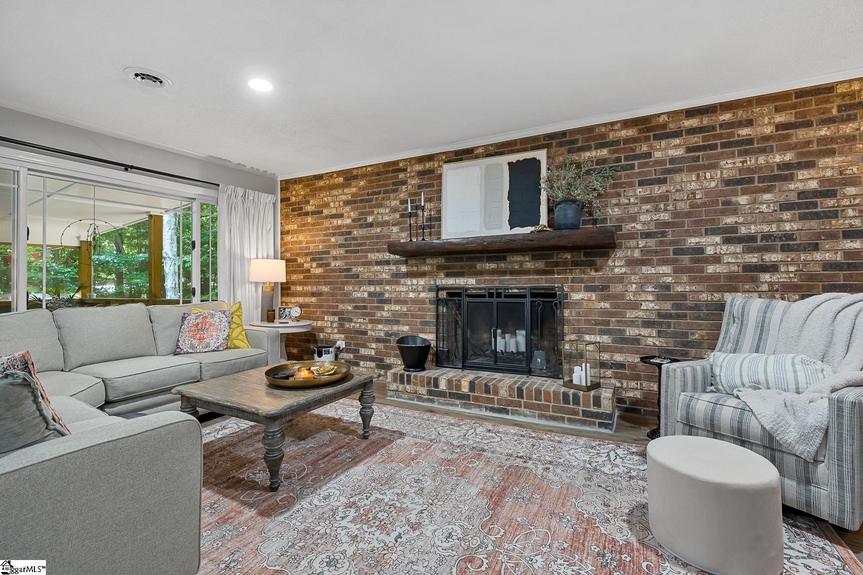103 Pineneedle Drive Westminster, SC 29693