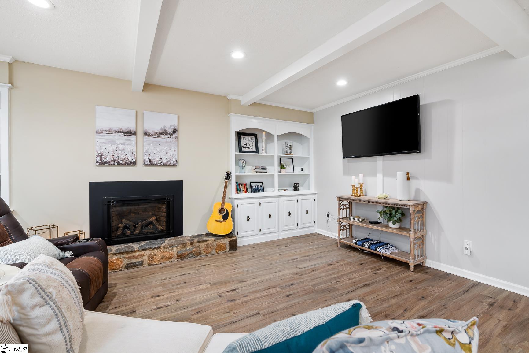 103 Pineneedle Drive Westminster, SC 29693