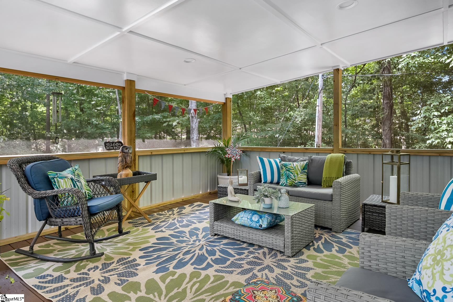 103 Pineneedle Drive Westminster, SC 29693