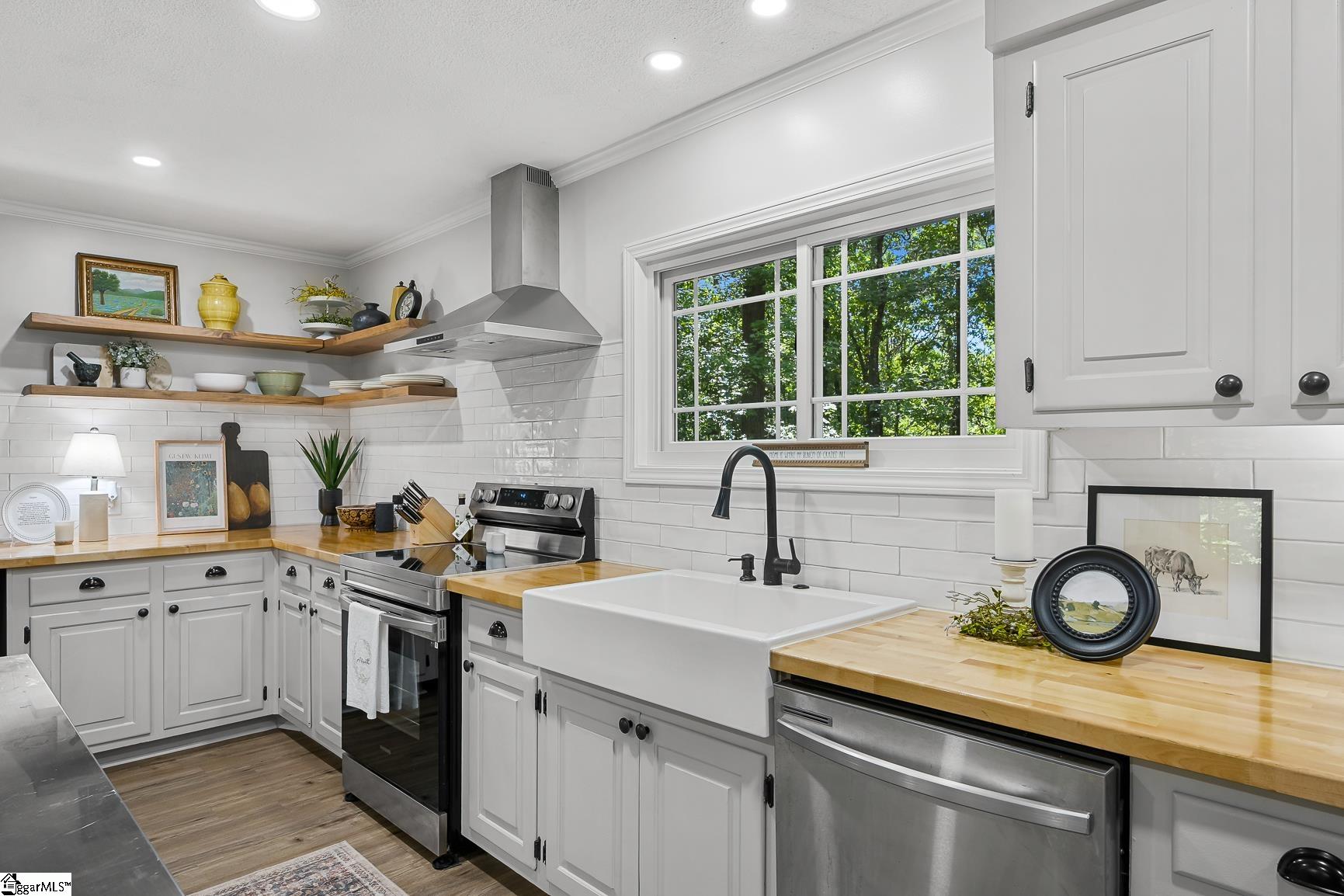 103 Pineneedle Drive Westminster, SC 29693
