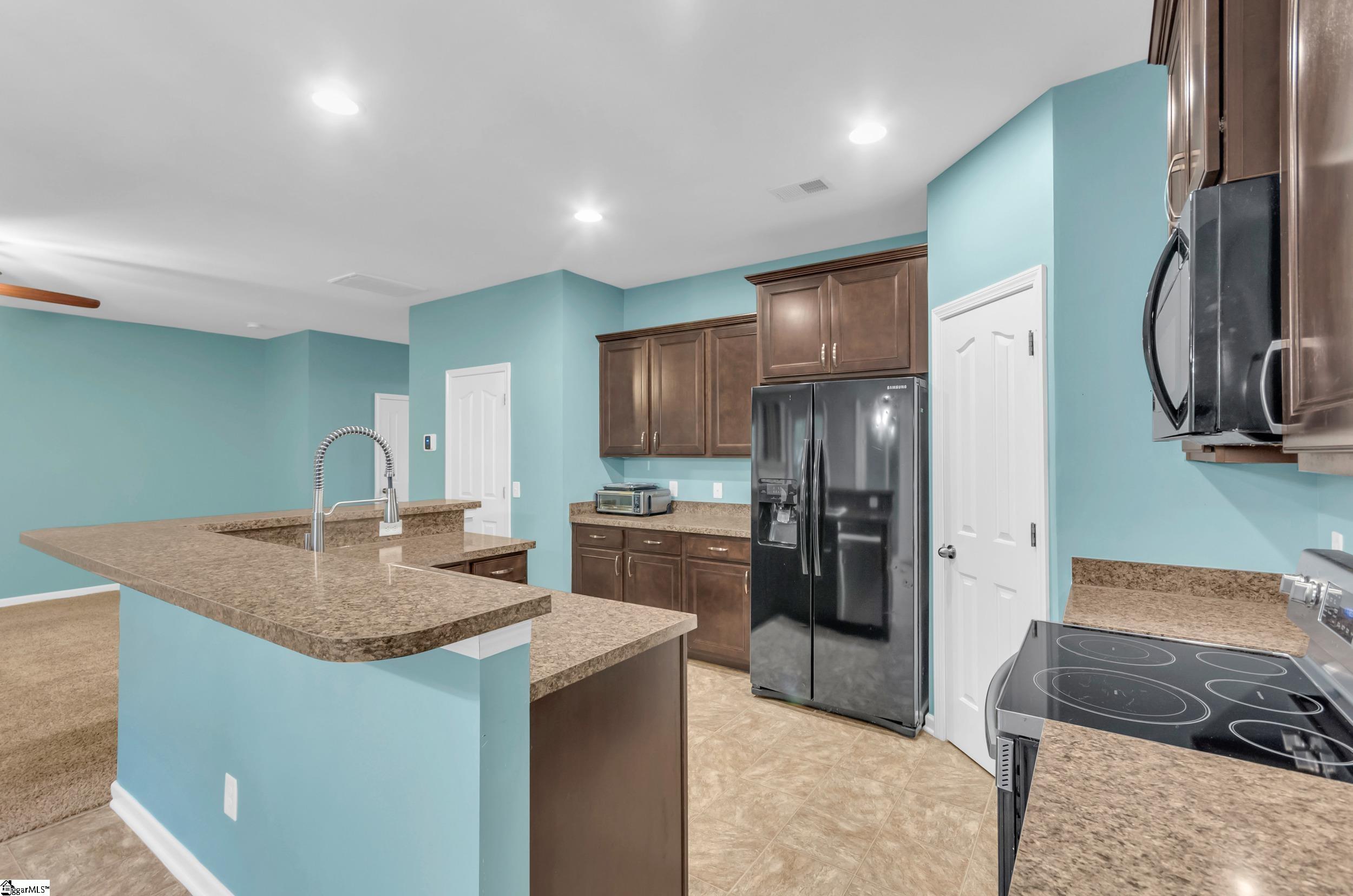 512 Riverdale Road Simpsonville, SC 29680