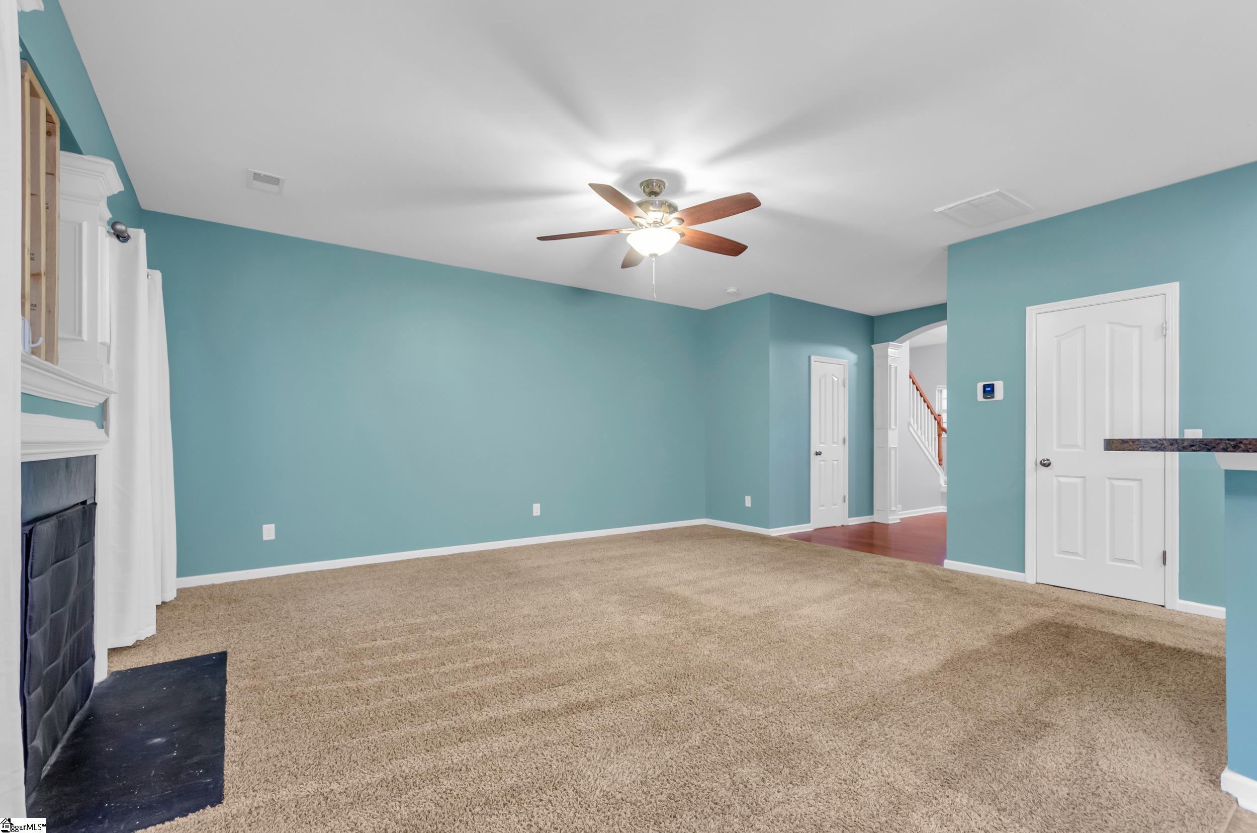 512 Riverdale Road Simpsonville, SC 29680