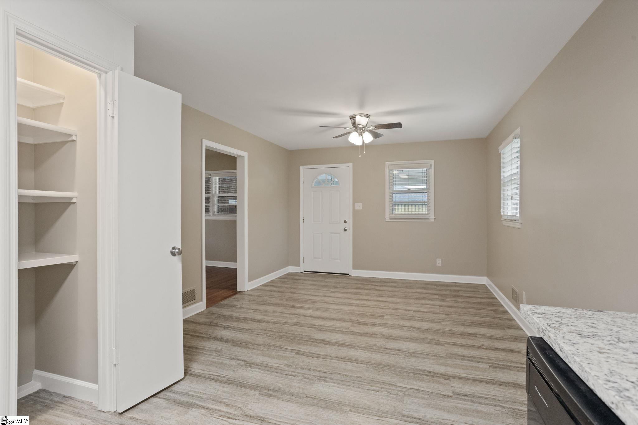 114 Woodbine Terrace Spartanburg, SC 29301