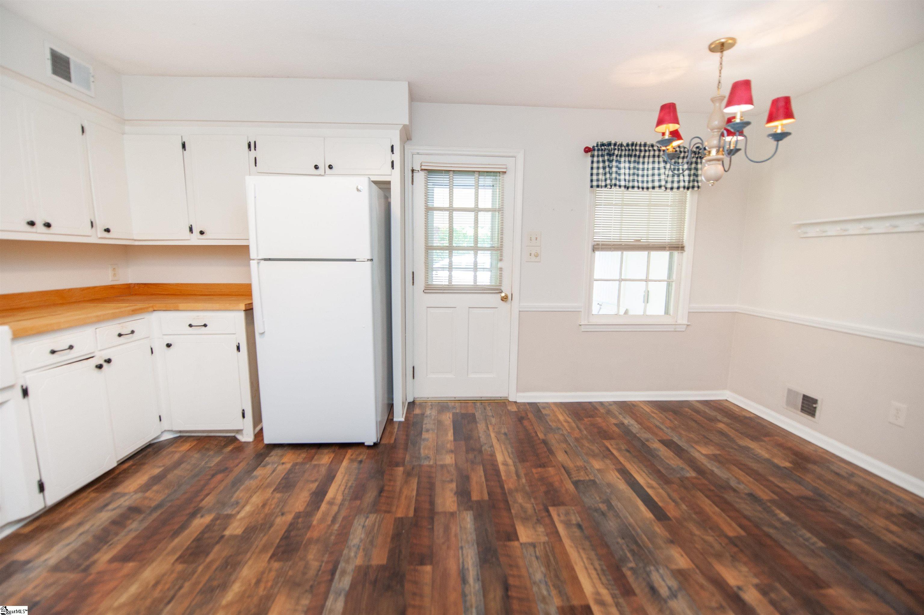 459 Ransdell Drive Spartanburg, SC 29307