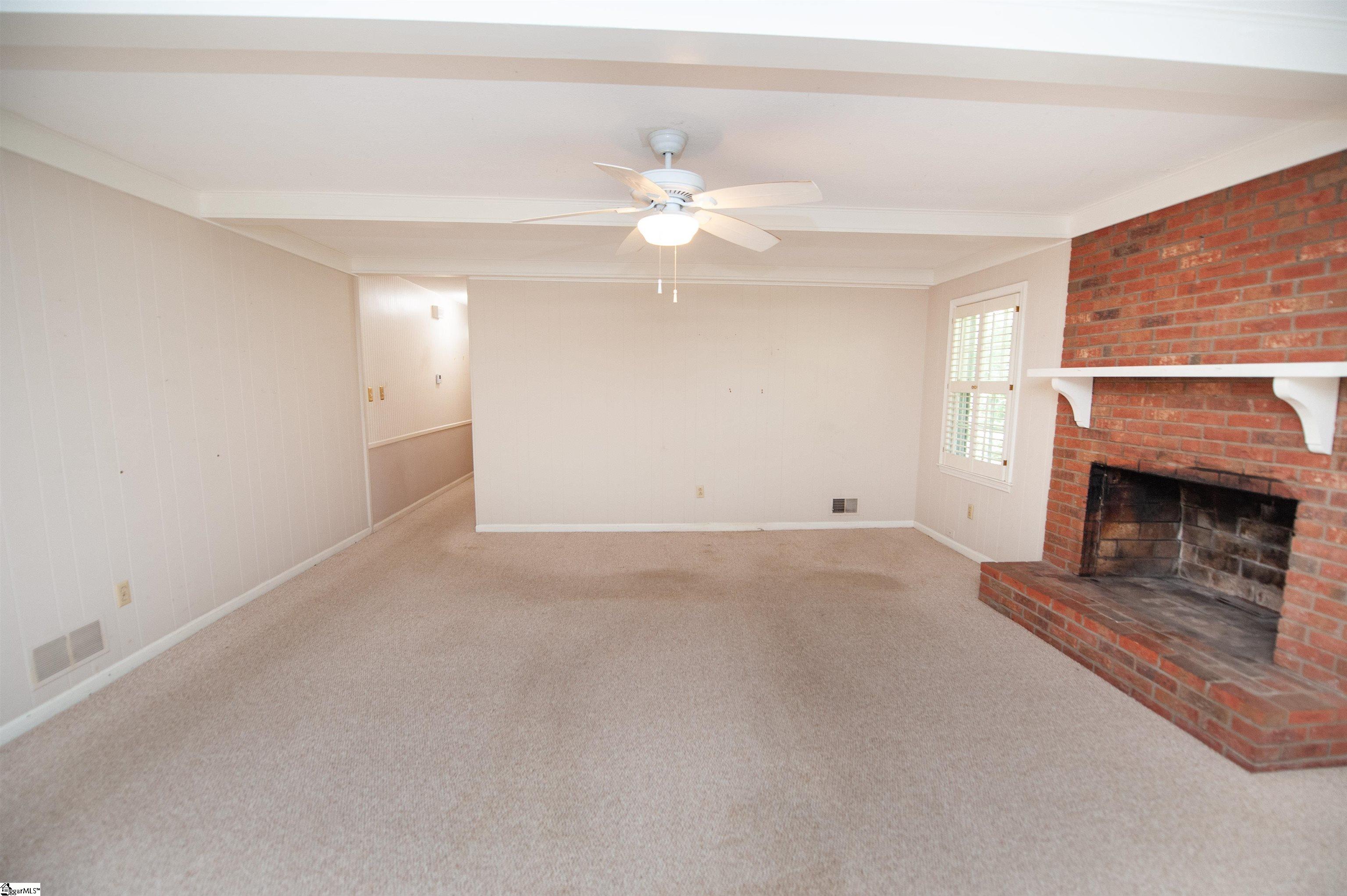 459 Ransdell Drive Spartanburg, SC 29307