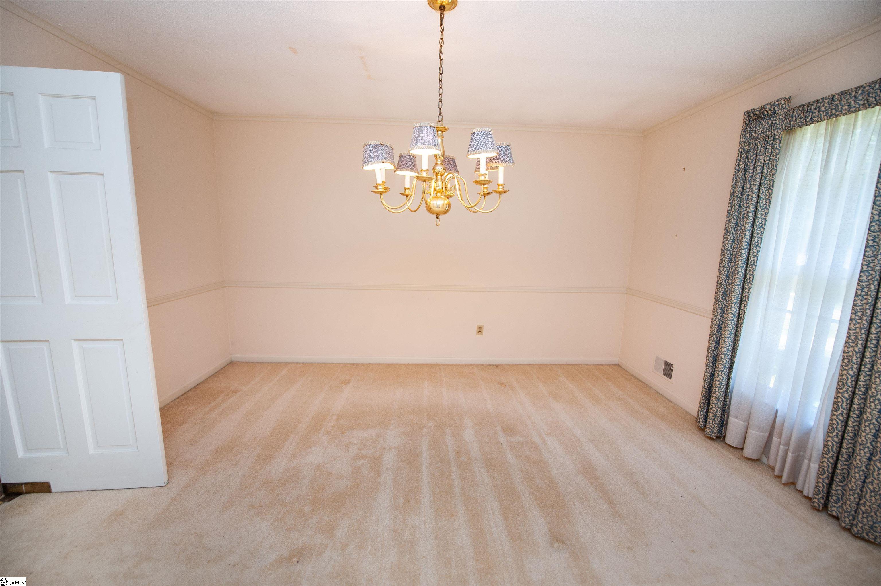 459 Ransdell Drive Spartanburg, SC 29307