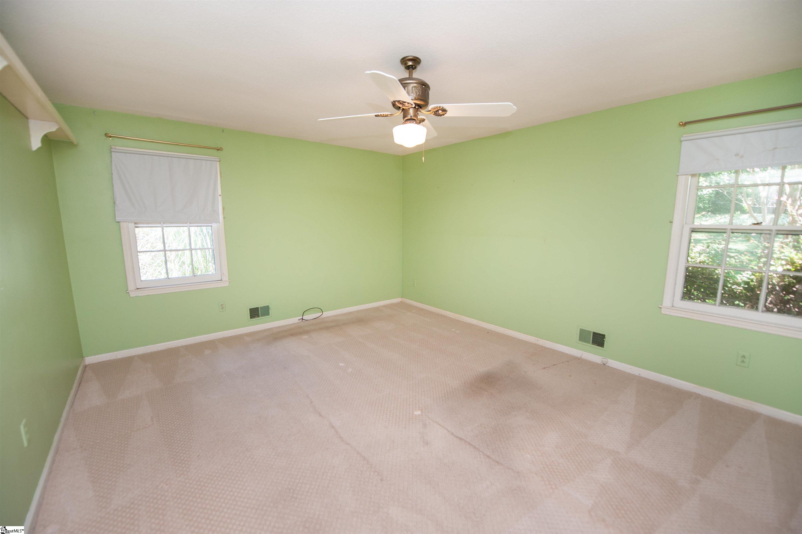 459 Ransdell Drive Spartanburg, SC 29307