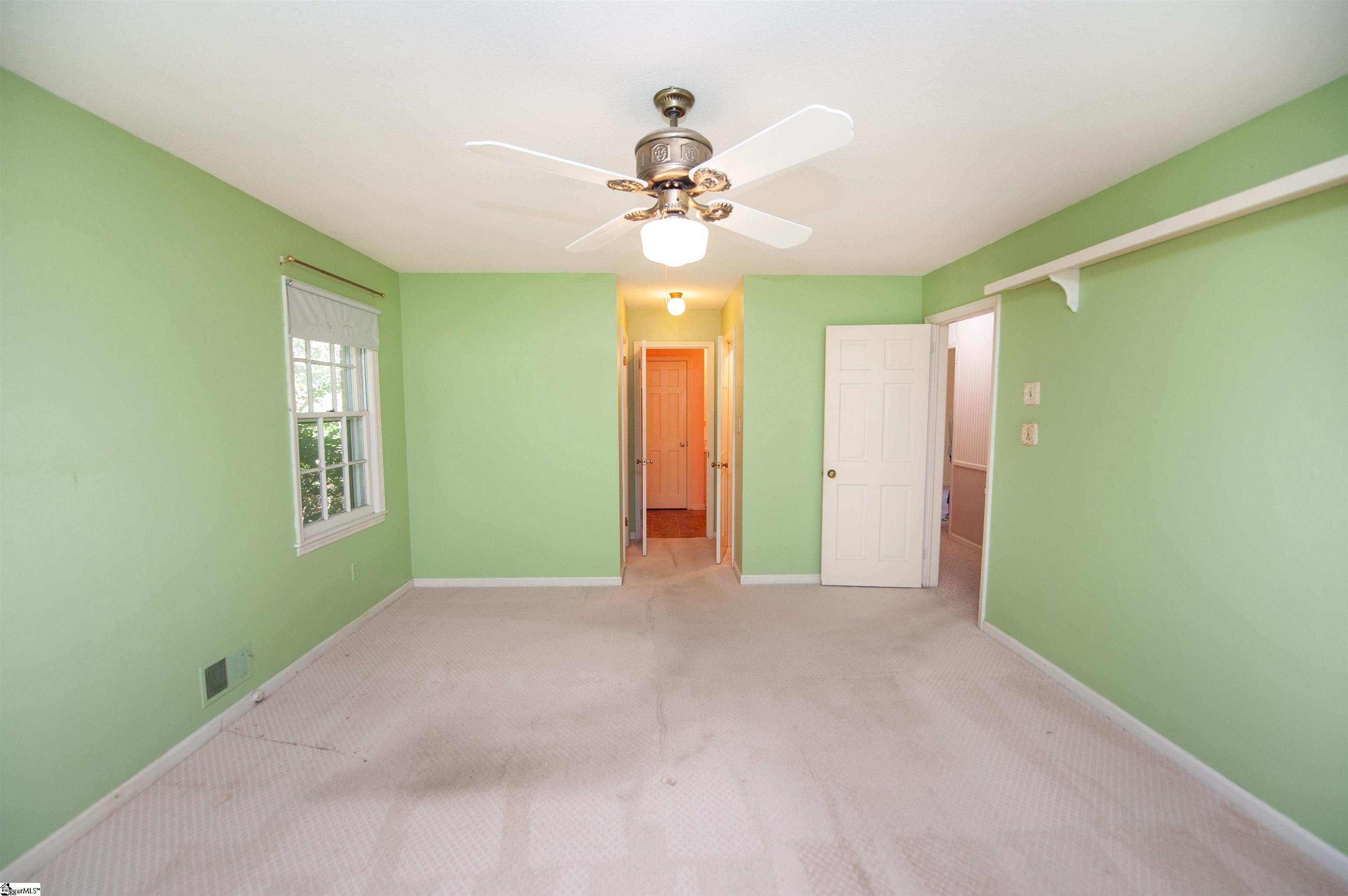 459 Ransdell Drive Spartanburg, SC 29307