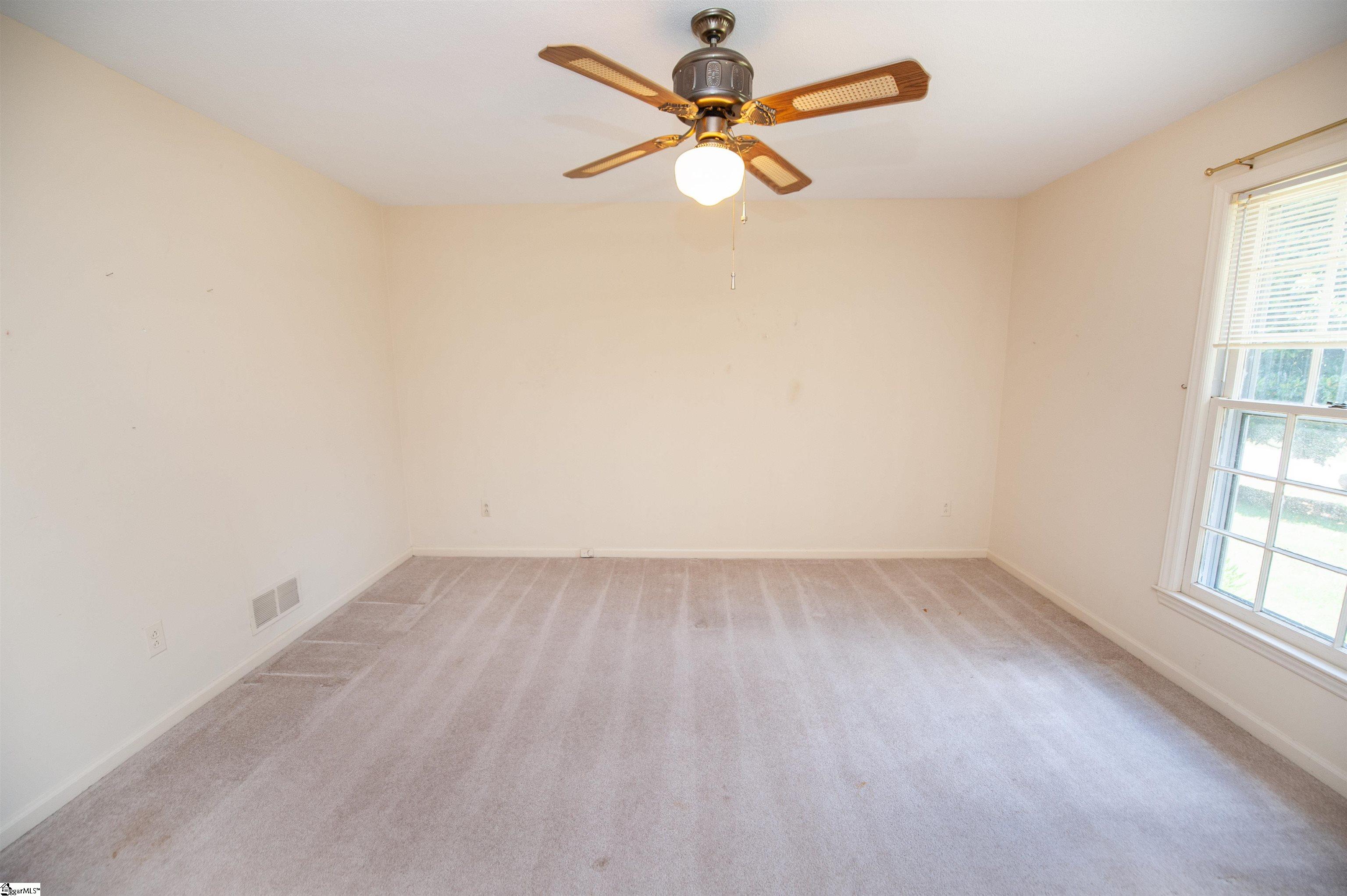 459 Ransdell Drive Spartanburg, SC 29307