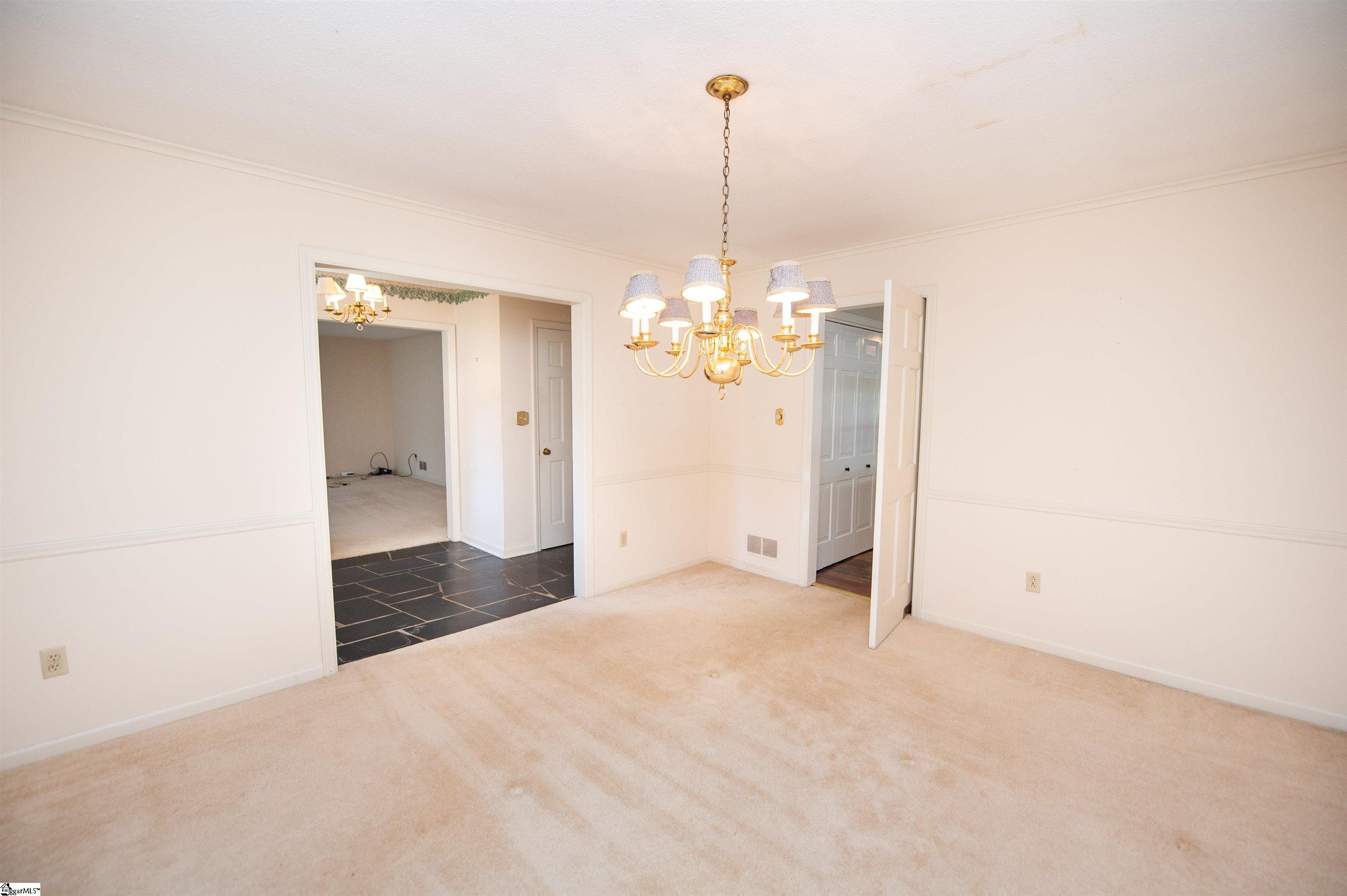 459 Ransdell Drive Spartanburg, SC 29307