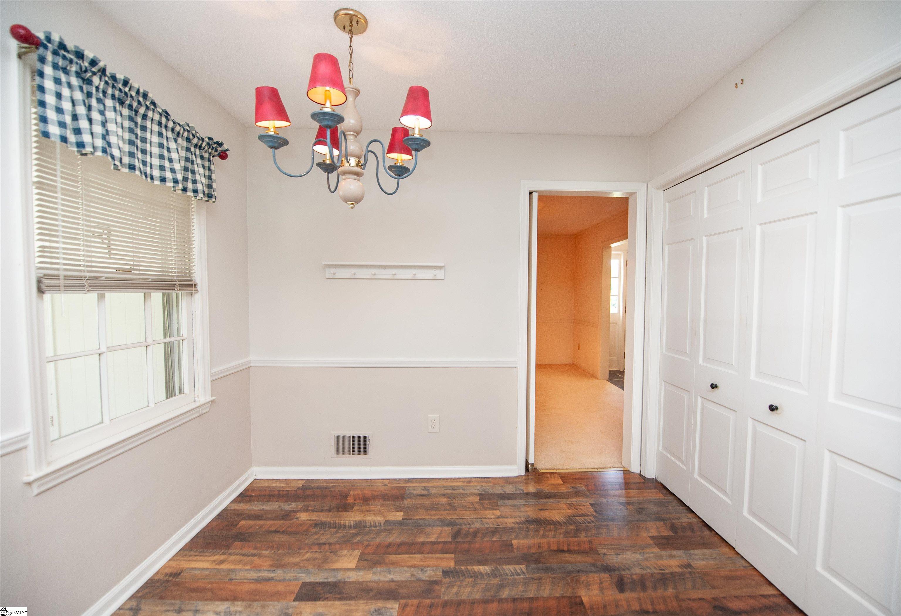 459 Ransdell Drive Spartanburg, SC 29307