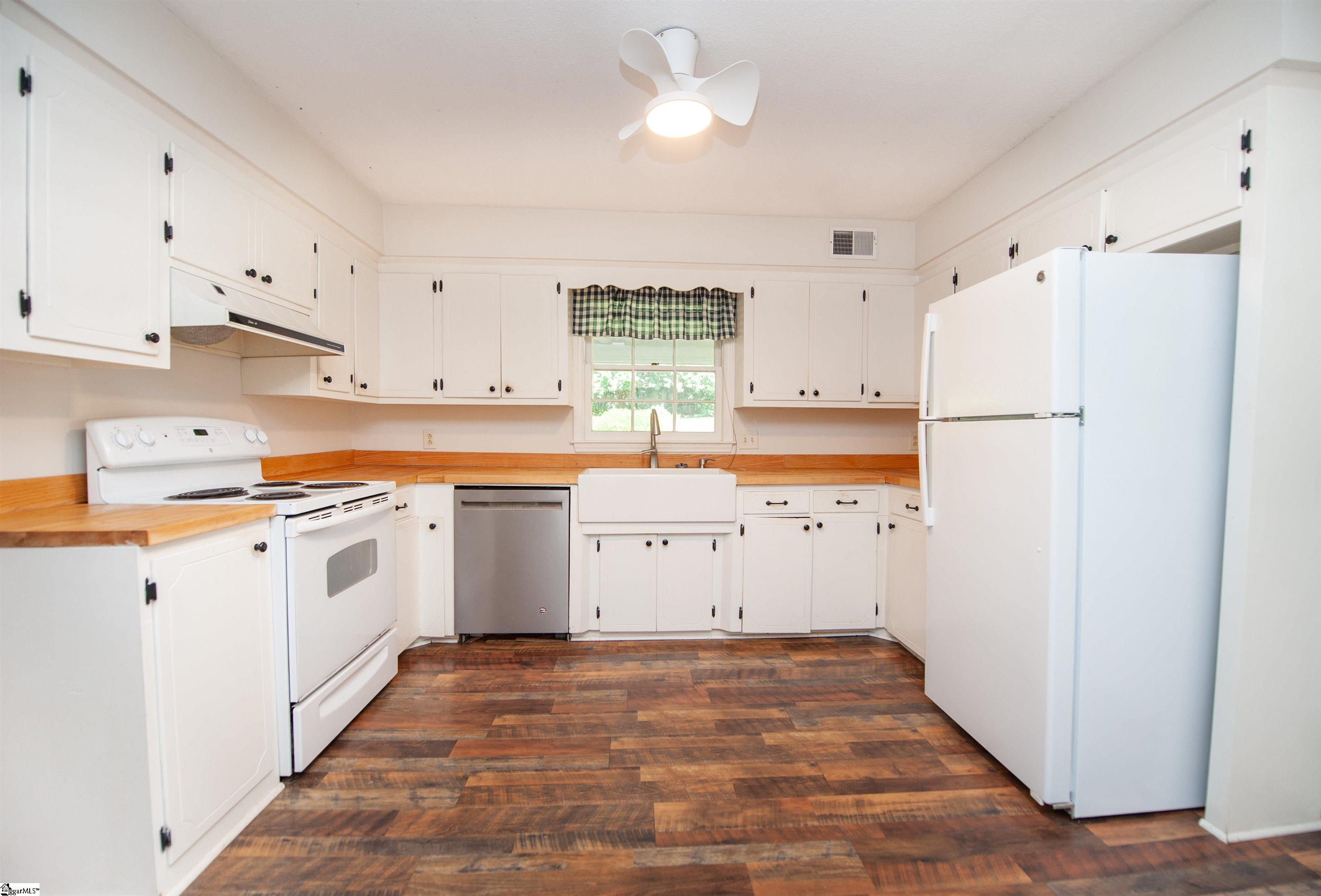 459 Ransdell Drive Spartanburg, SC 29307