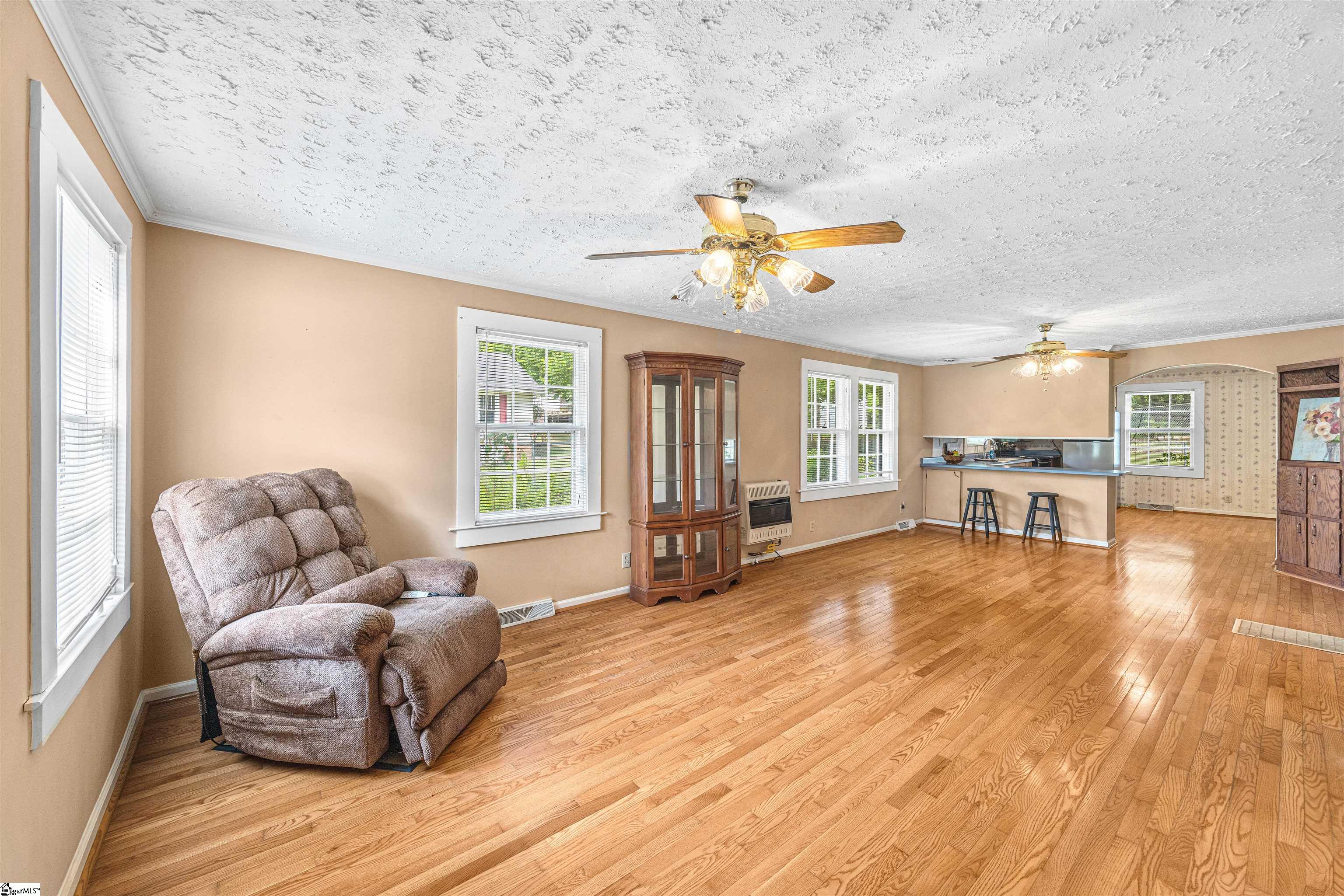 702 Slater Road Marietta, SC 29661